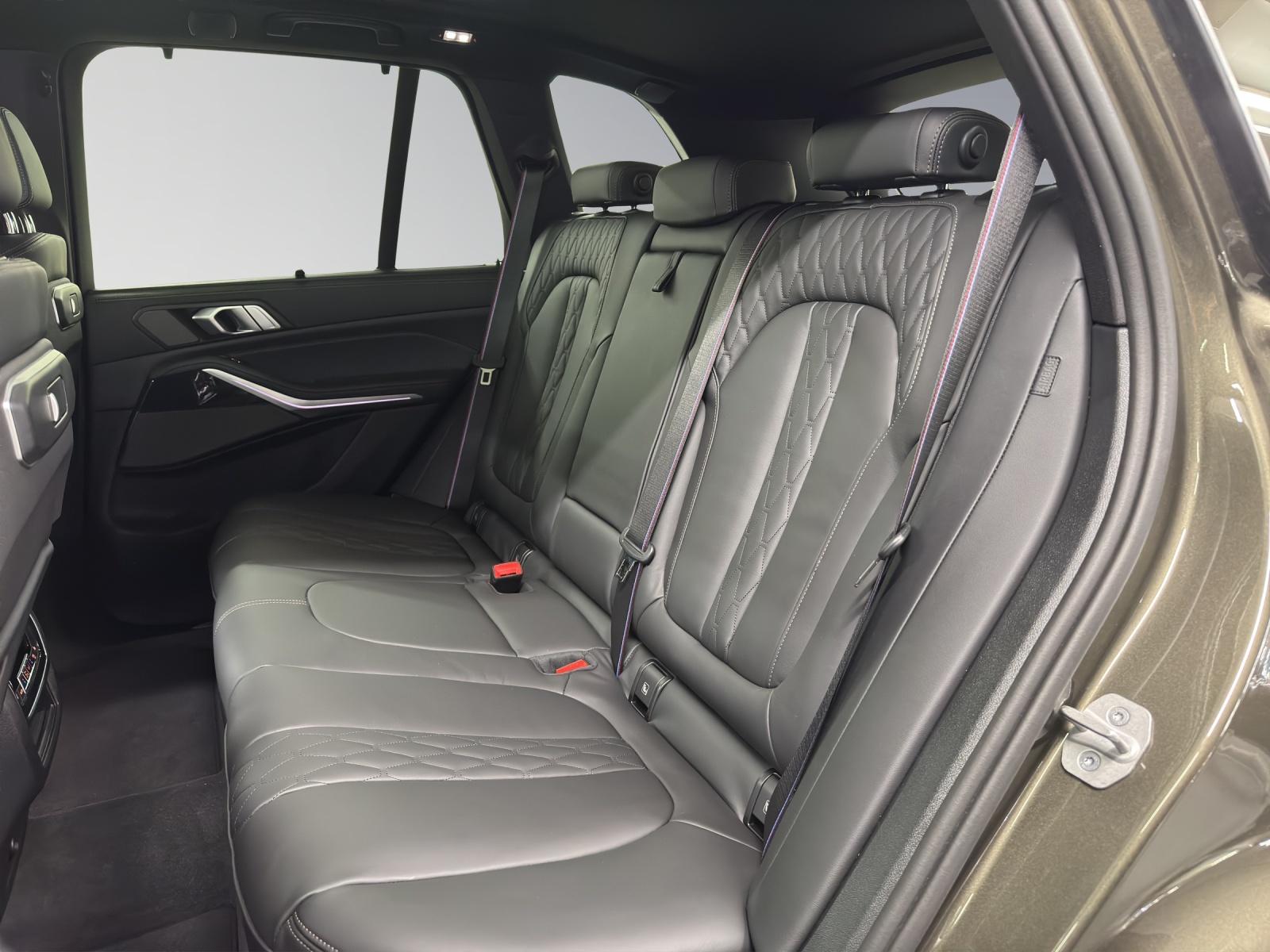 BMW X5 xDrive 30d MSport Pro-image-12