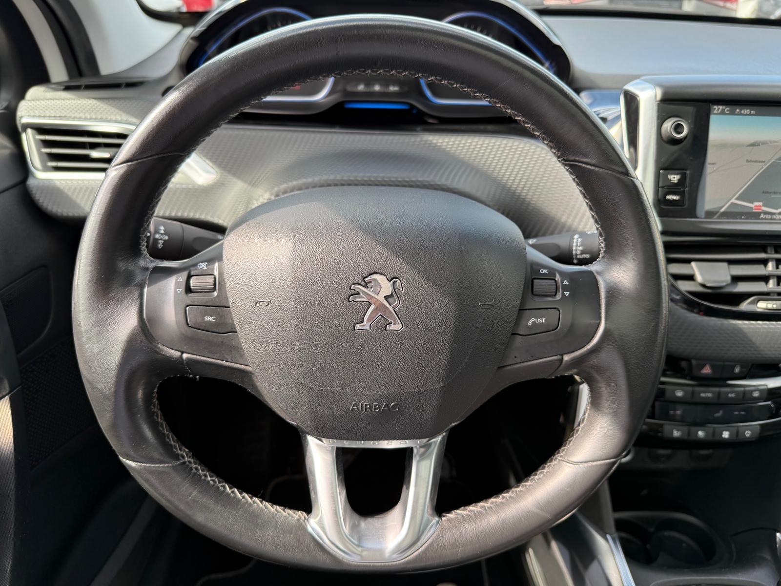 PEUGEOT 2008 1.6 VTi Allure-image-16