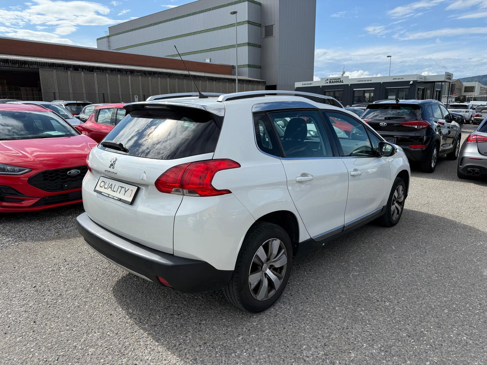 PEUGEOT 2008 1.6 VTi Allure-image-4