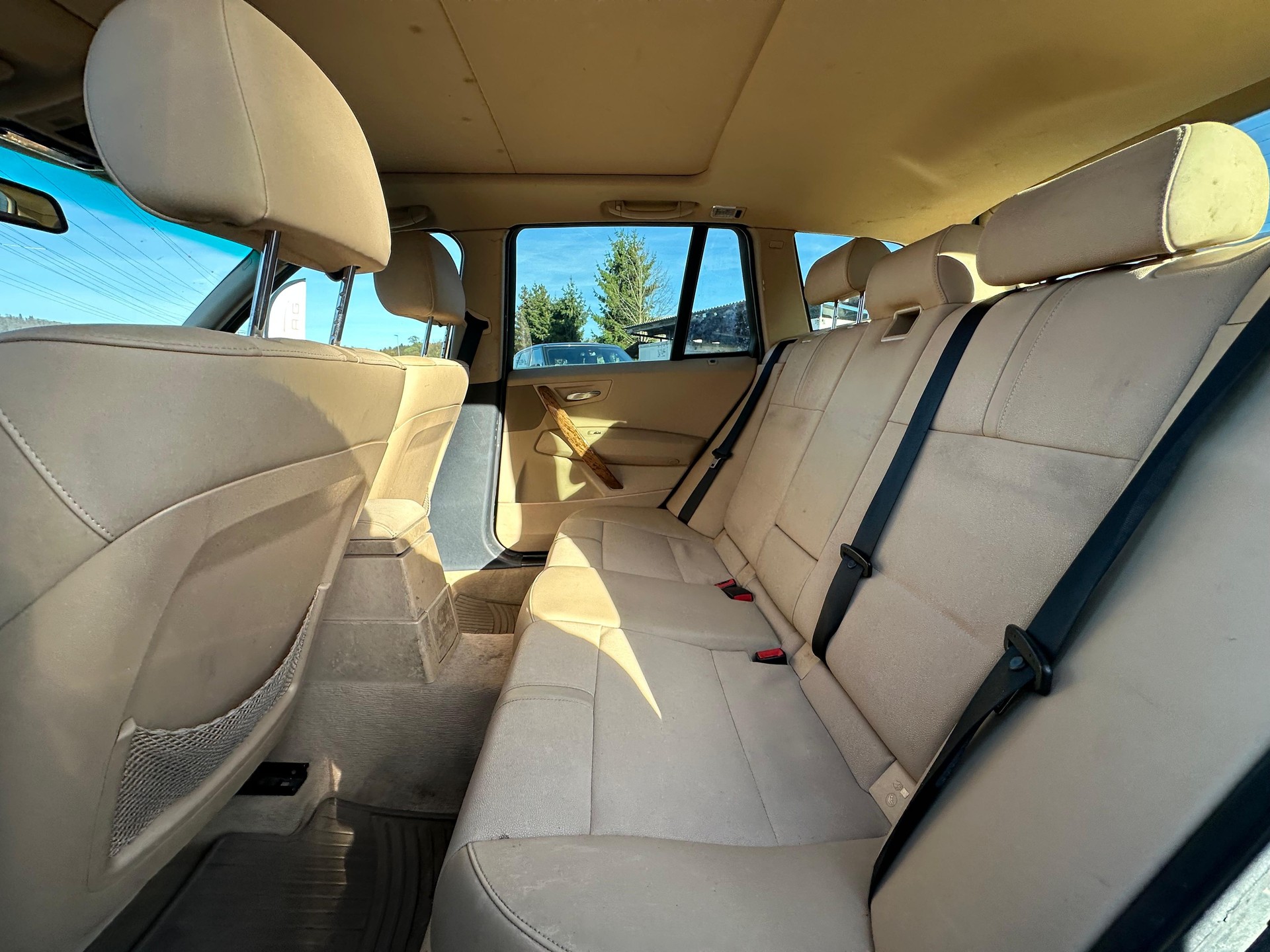 BMW X3 3.0i-image-8
