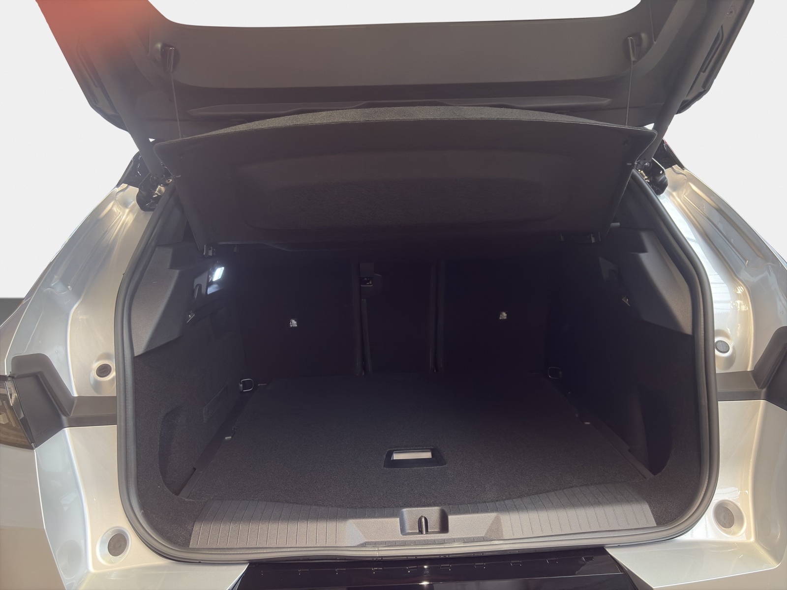 OPEL Grandland 1.6T/195 GS Hybrid-image-10