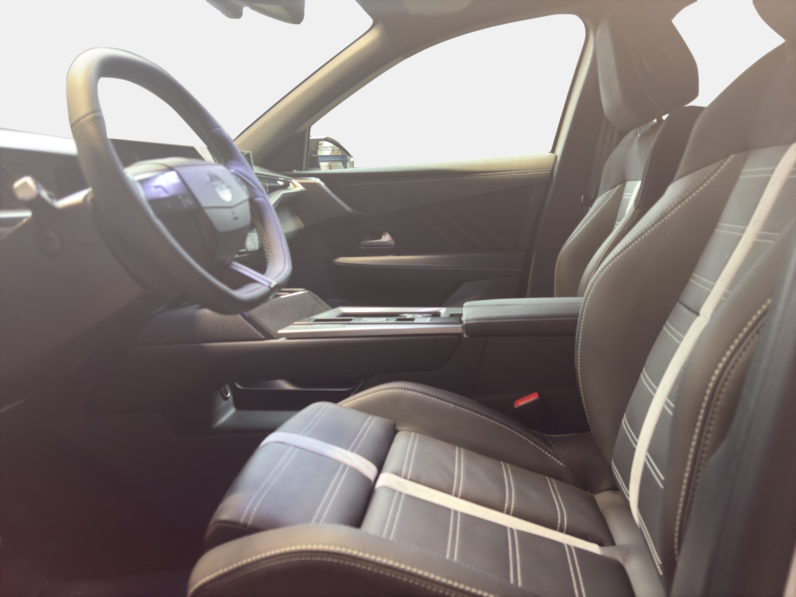 OPEL Grandland 1.6T/195 GS Hybrid-image-8