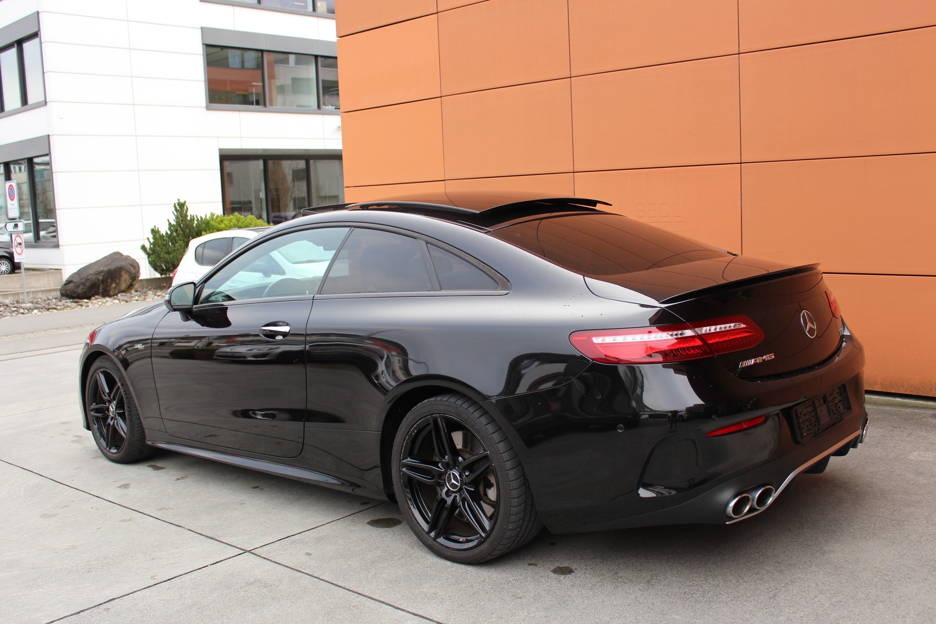 MERCEDES-BENZ E 53 Coupé AMG 4 Matic+ 9G-Tronic-image-2