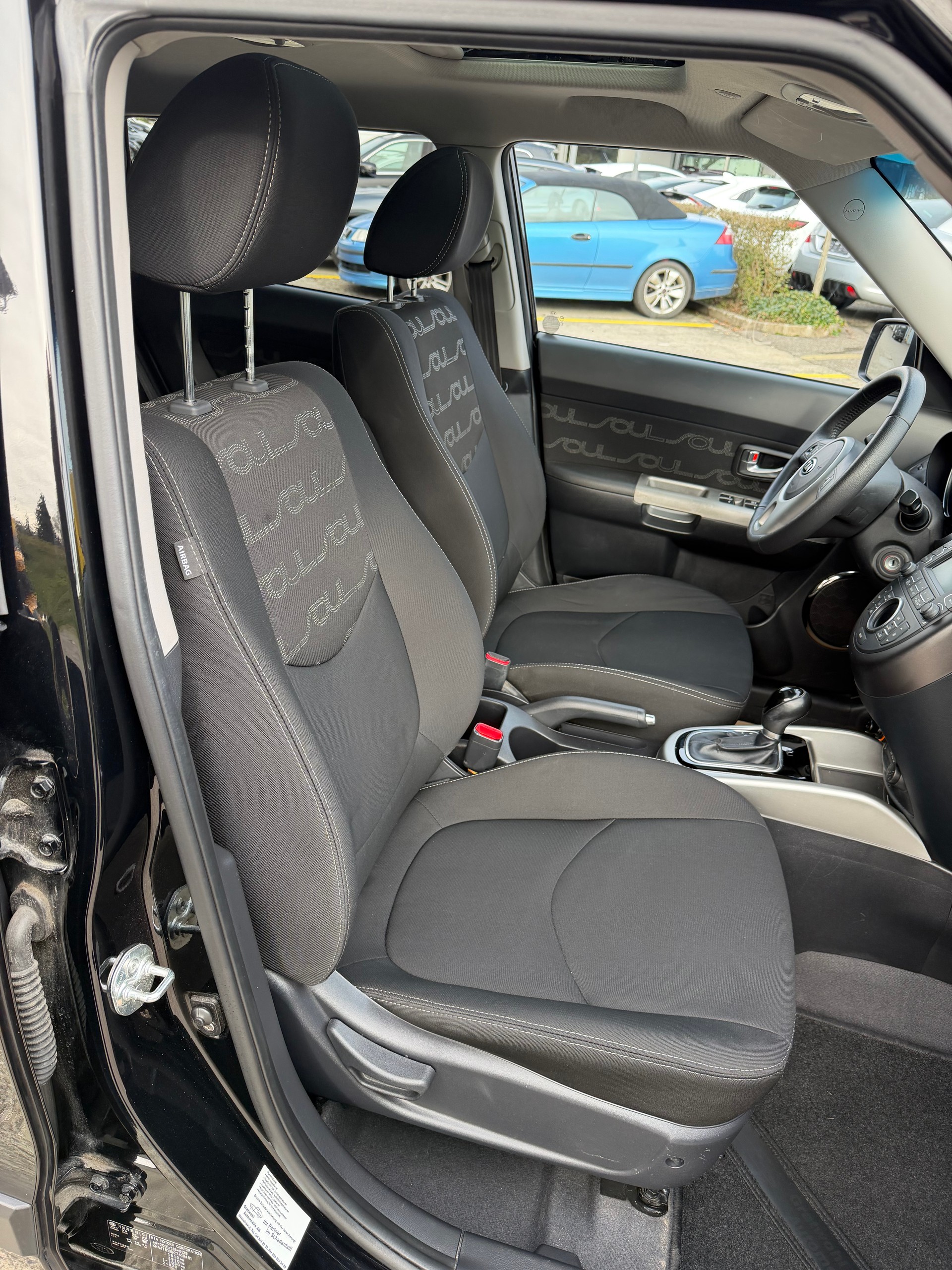 KIA Soul 1.6 CRDi Style Automatic-image-16