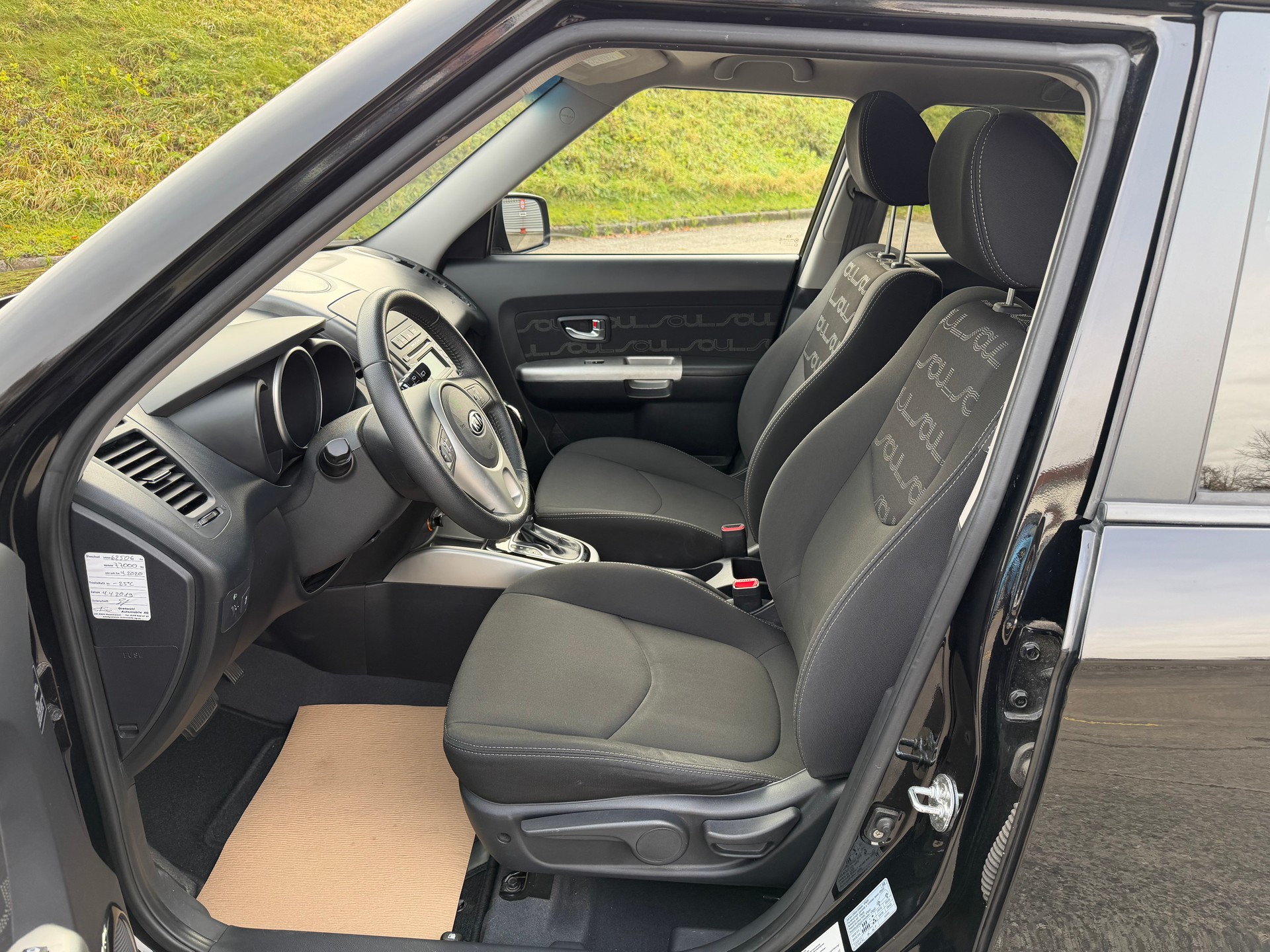 KIA Soul 1.6 CRDi Style Automatic-image-8