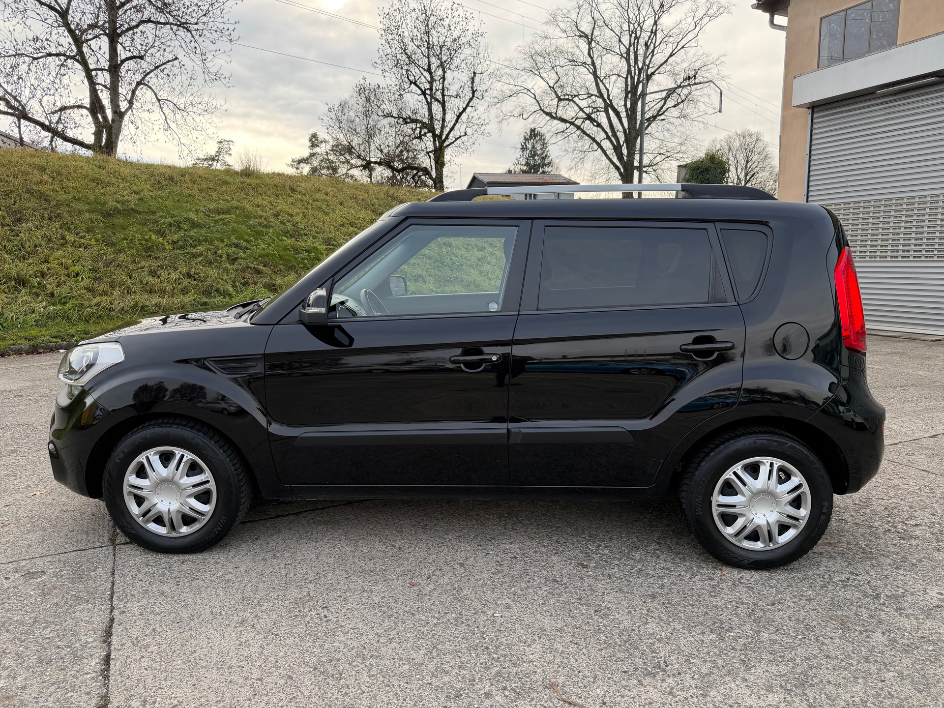 KIA Soul 1.6 CRDi Style Automatic-showroom-element-1