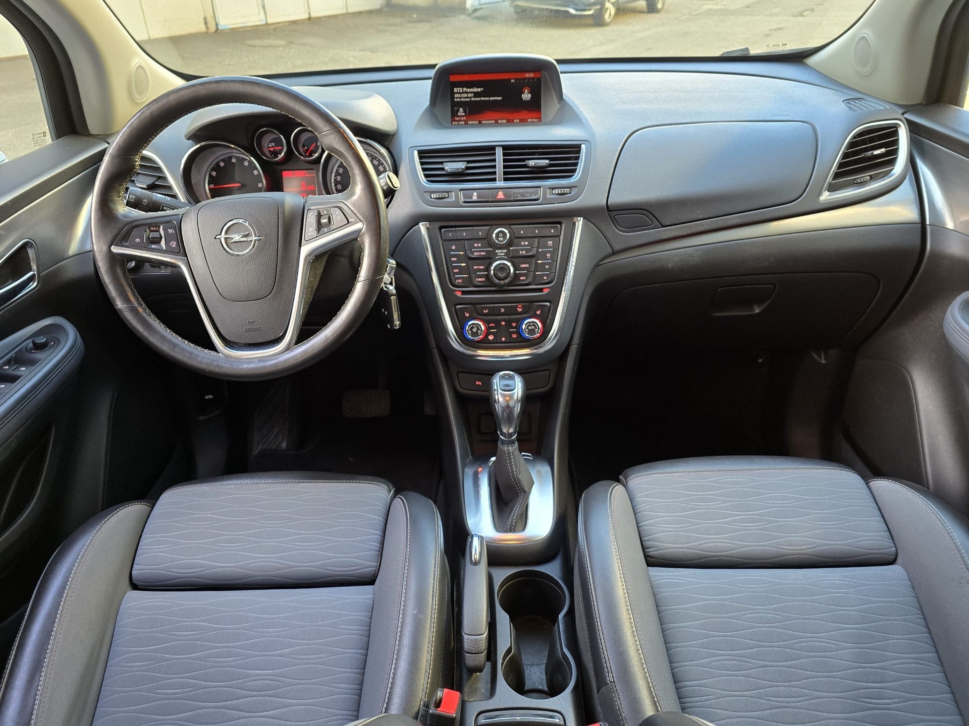 OPEL Mokka 1.4i 16V Turbo Cosmo 2WD Automatik-image-2