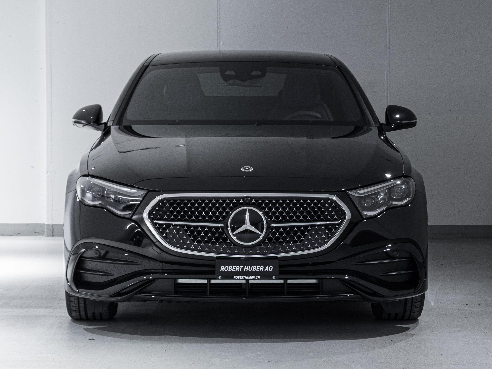MERCEDES-BENZ E 220 d 4MATIC-image-2