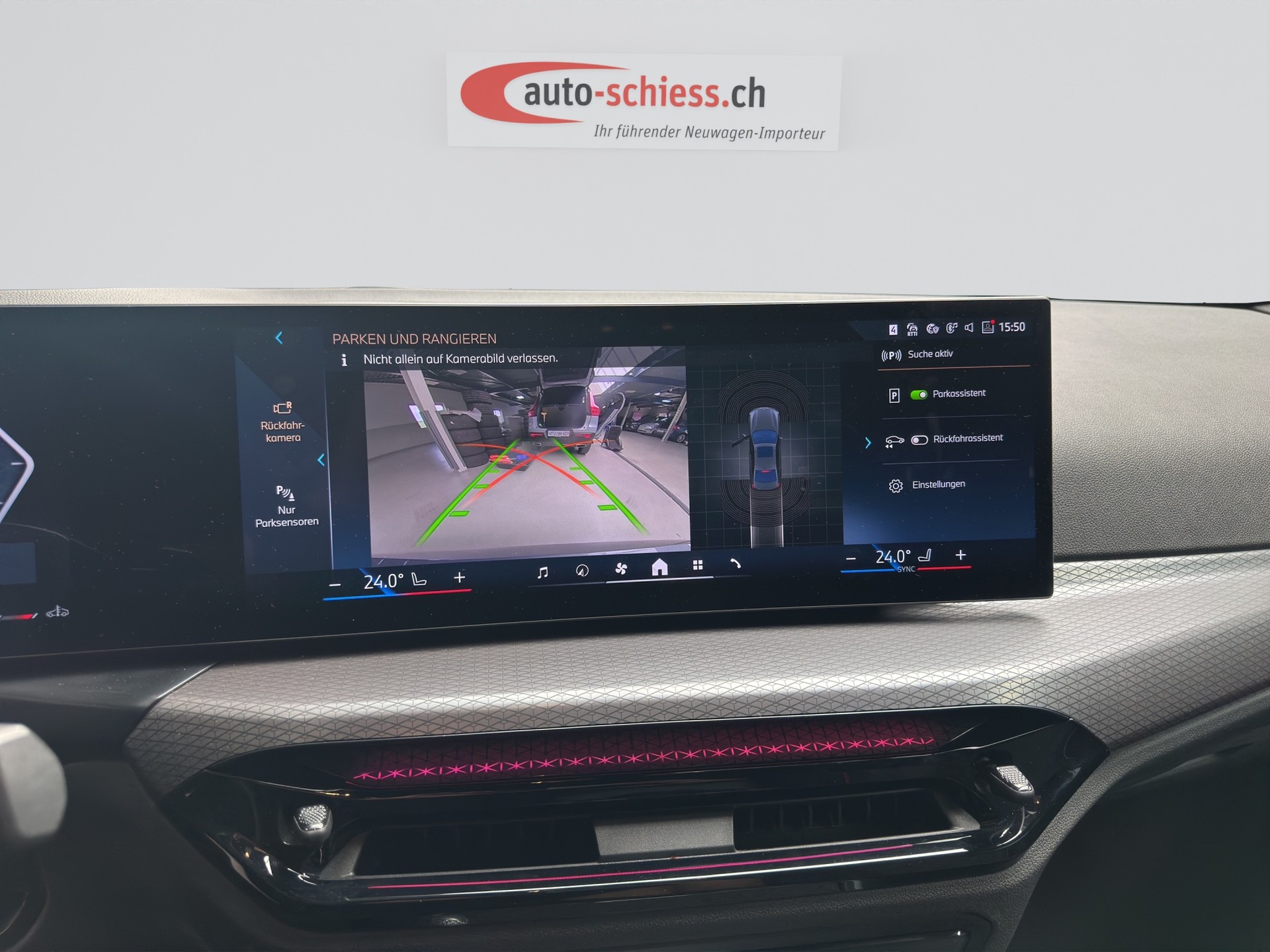 BMW 320i xDrive Steptronic M Sport FACELIFT-image-11