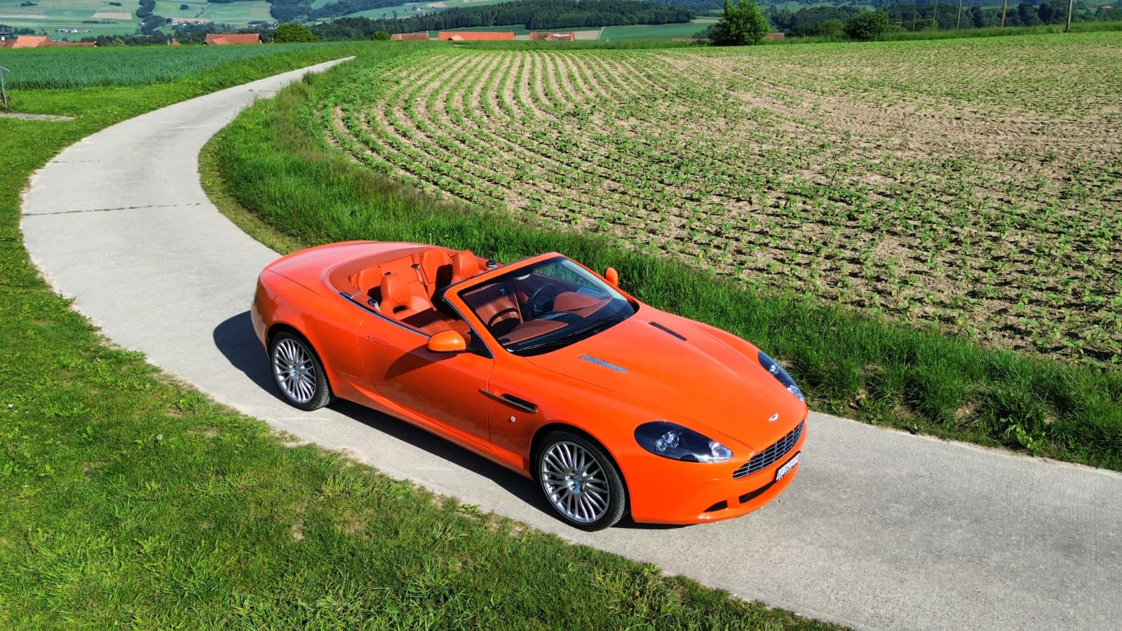 ASTON MARTIN DB9 Volante Touchtronic 2
