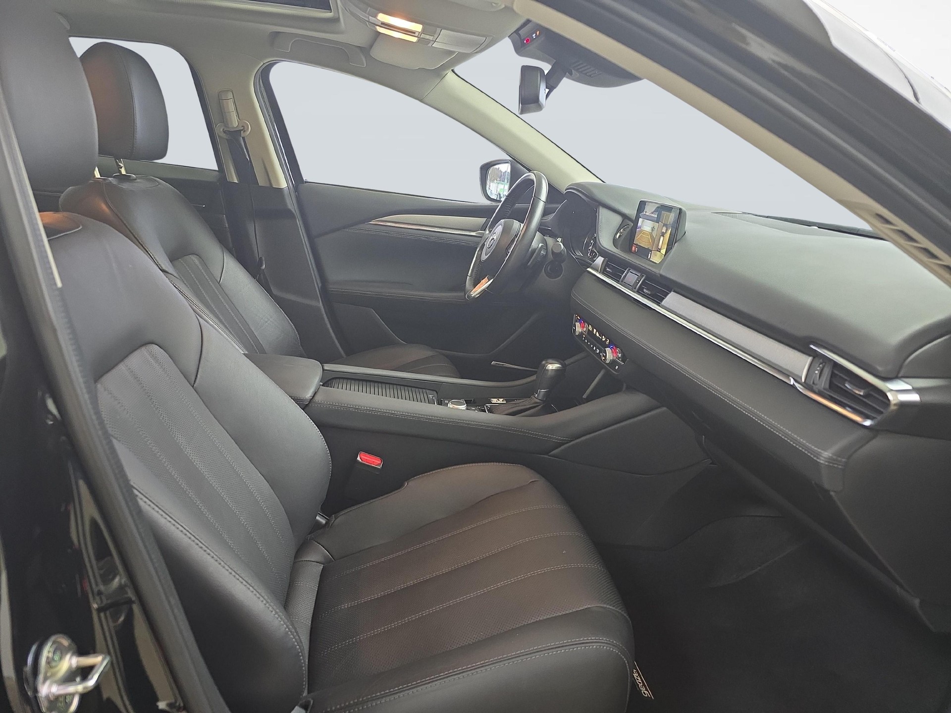 MAZDA 6 Sport Wagon 2.5 Revolution-image-11