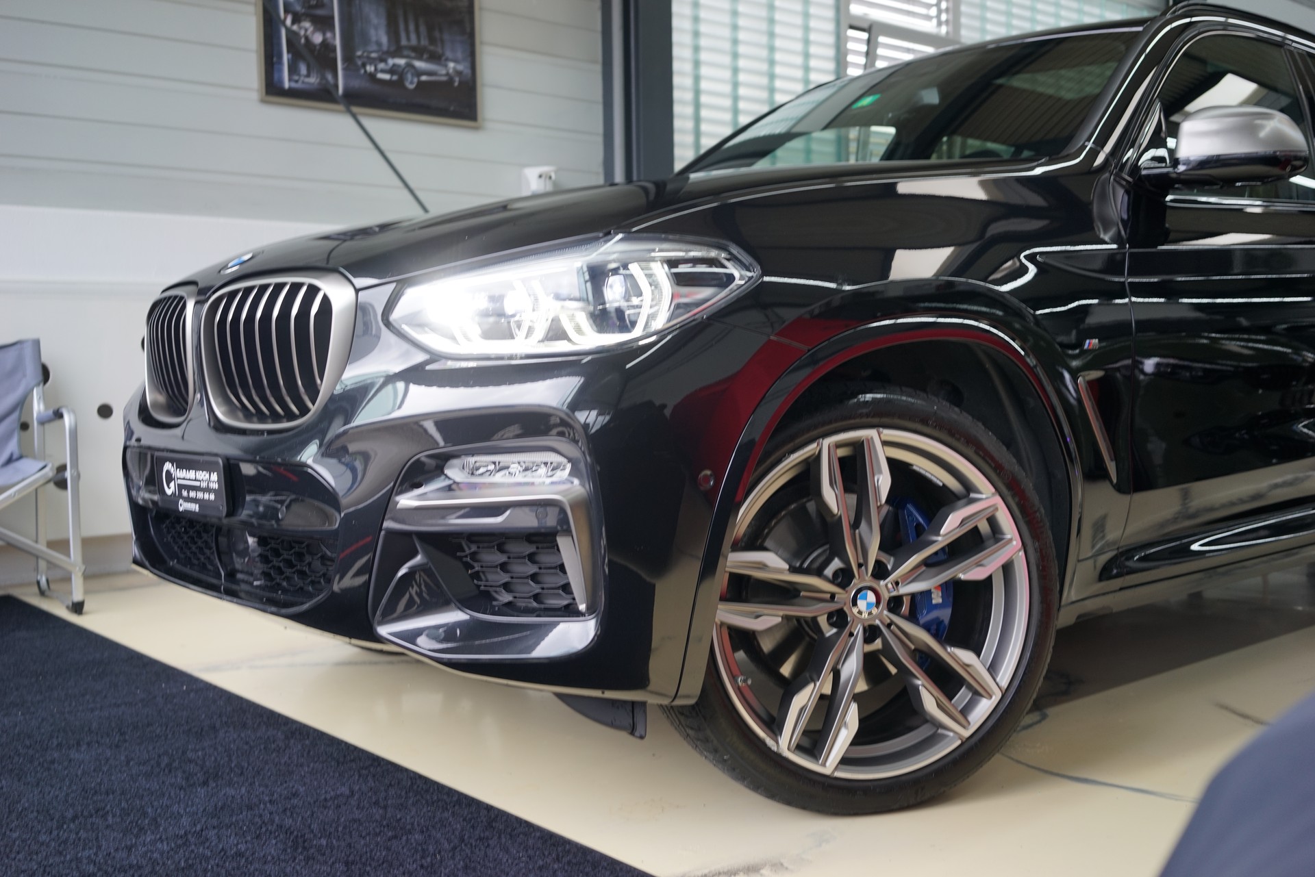 BMW X3 M40d Steptronic-showroom-element-3