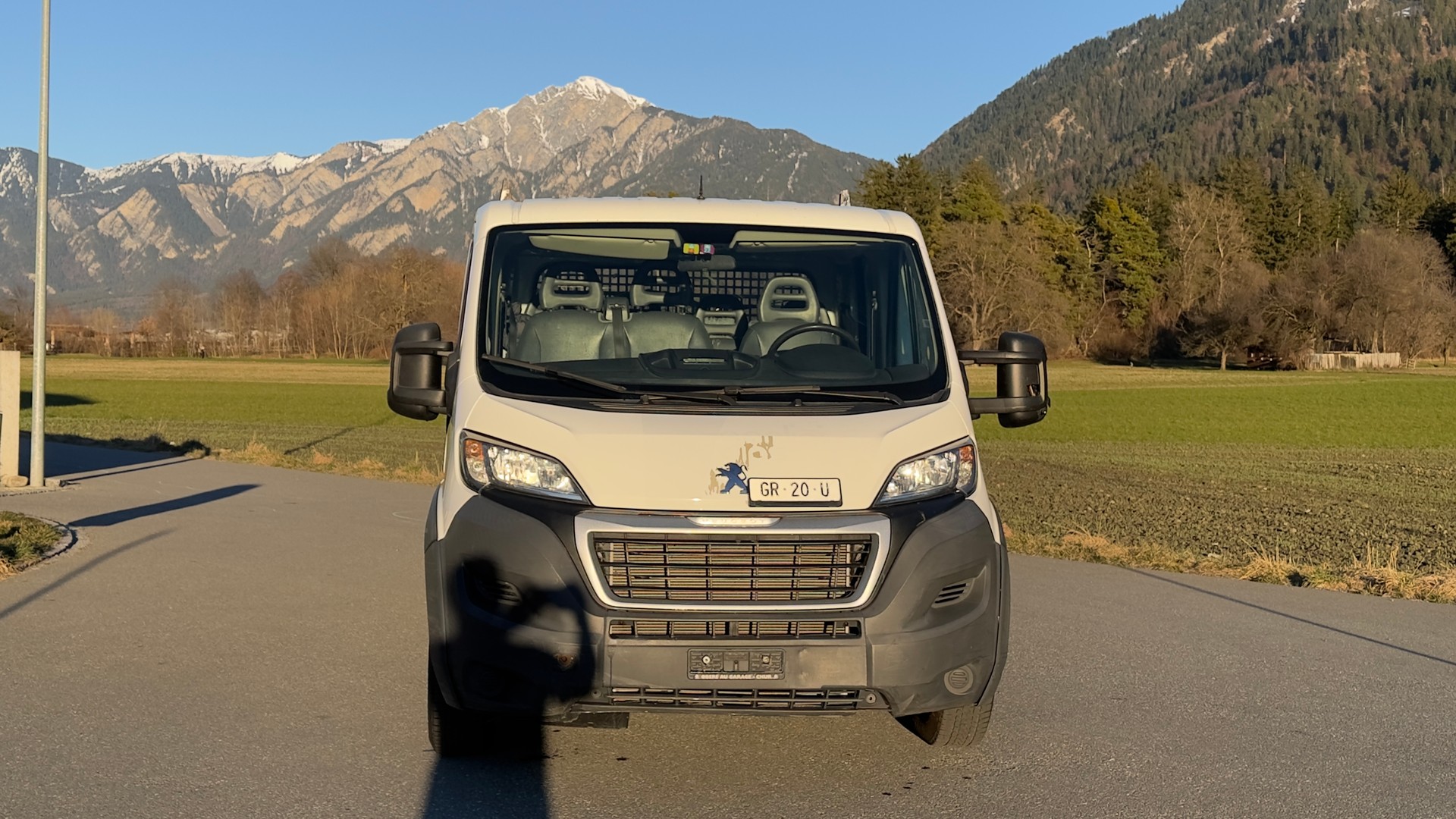 PEUGEOT Boxer 3.0 HDI 435 Active L3-image-1