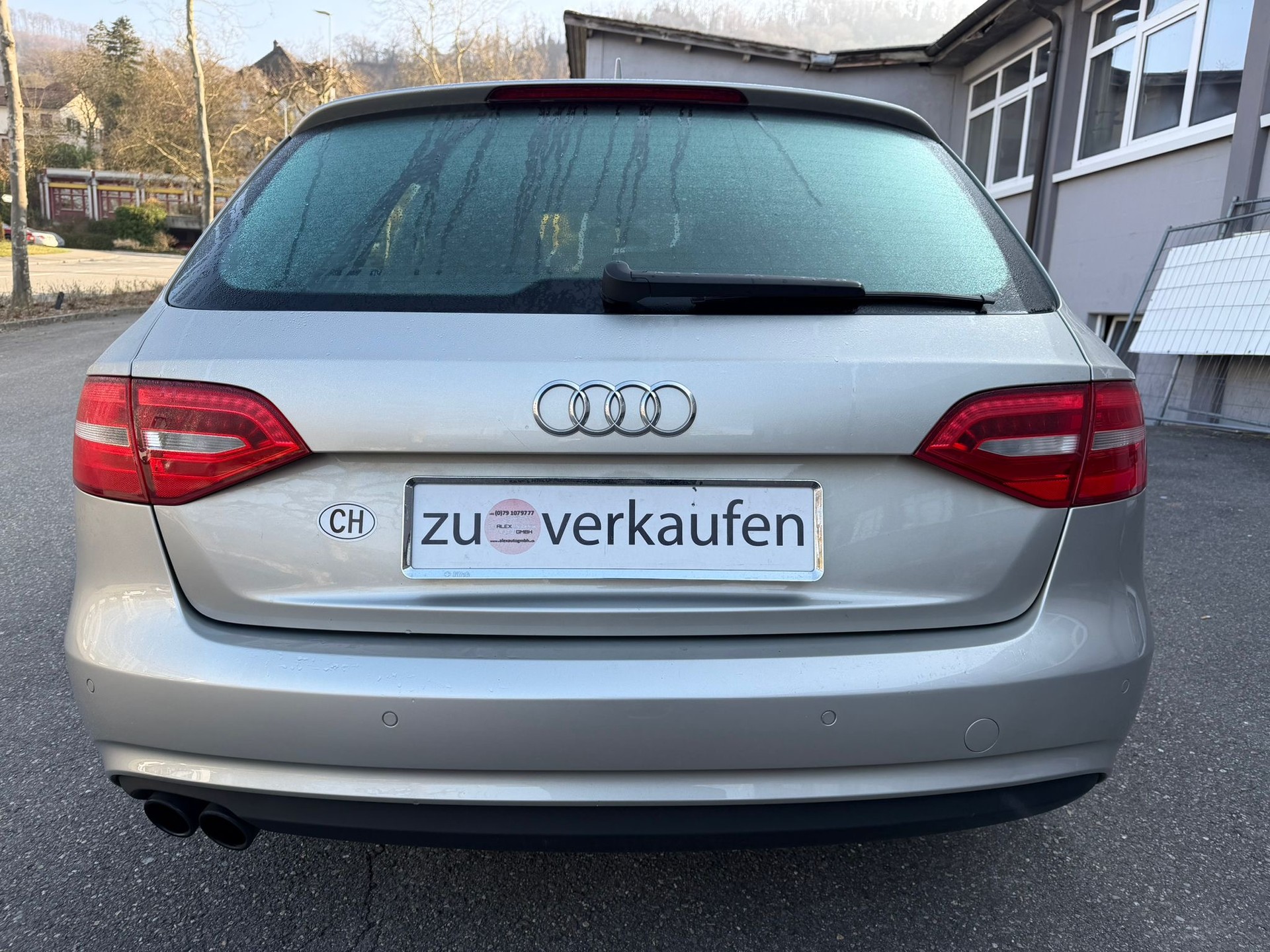 AUDI A4 Avant 2.0 TDI quattro S-tronic-image-5
