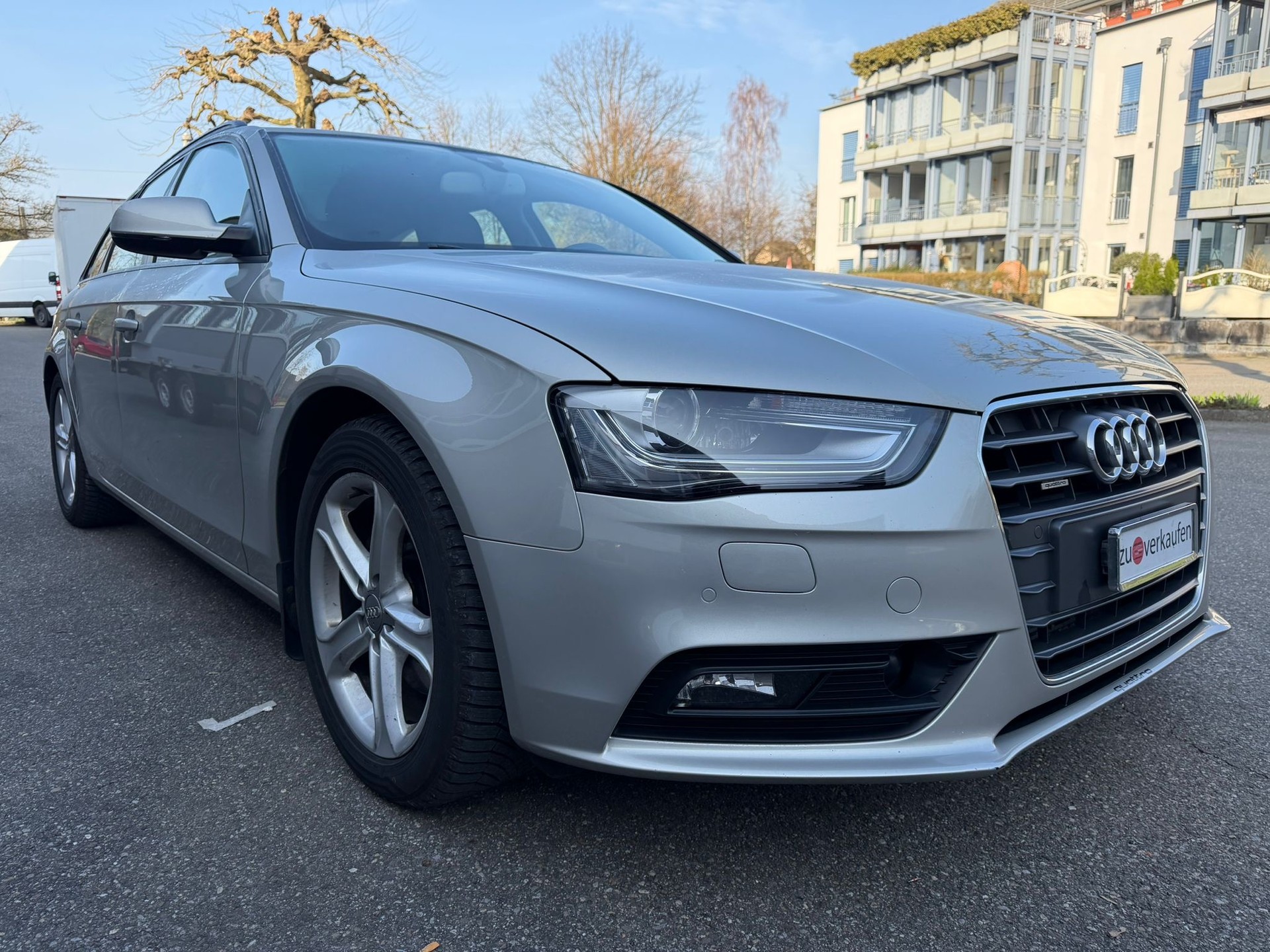 AUDI A4 Avant 2.0 TDI quattro S-tronic-image-2