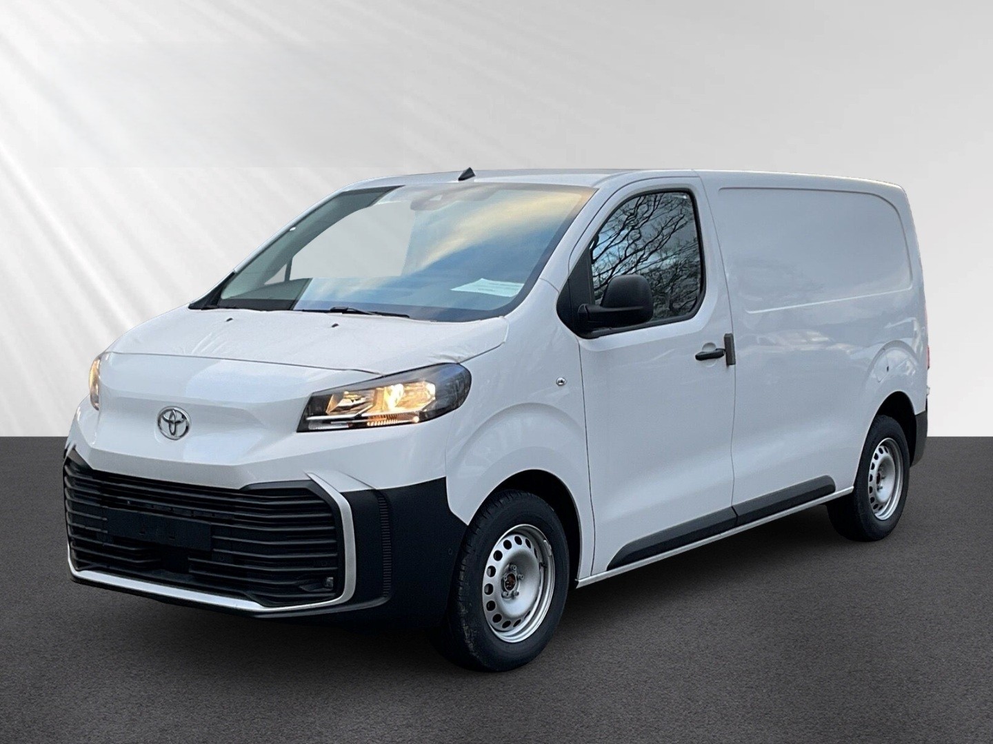 TOYOTA Proace 2.0D Panel Van Medium Advanced-image-0