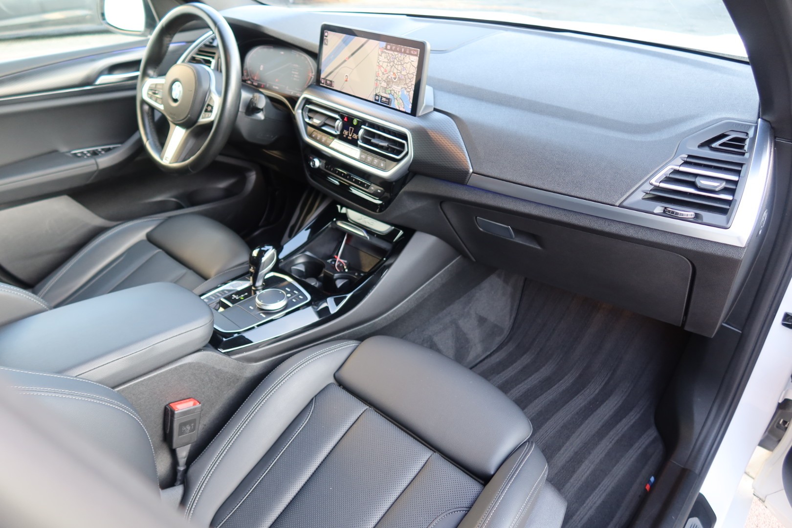 BMW X3 xDrive 48V 20d M Sport-image-10