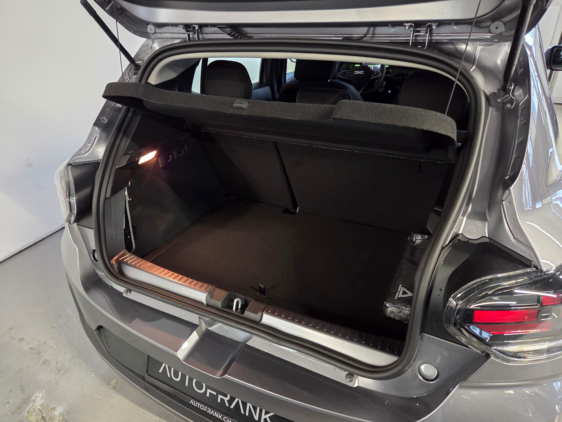DACIA Sandero Stepway Extreme TCe 110-image-17