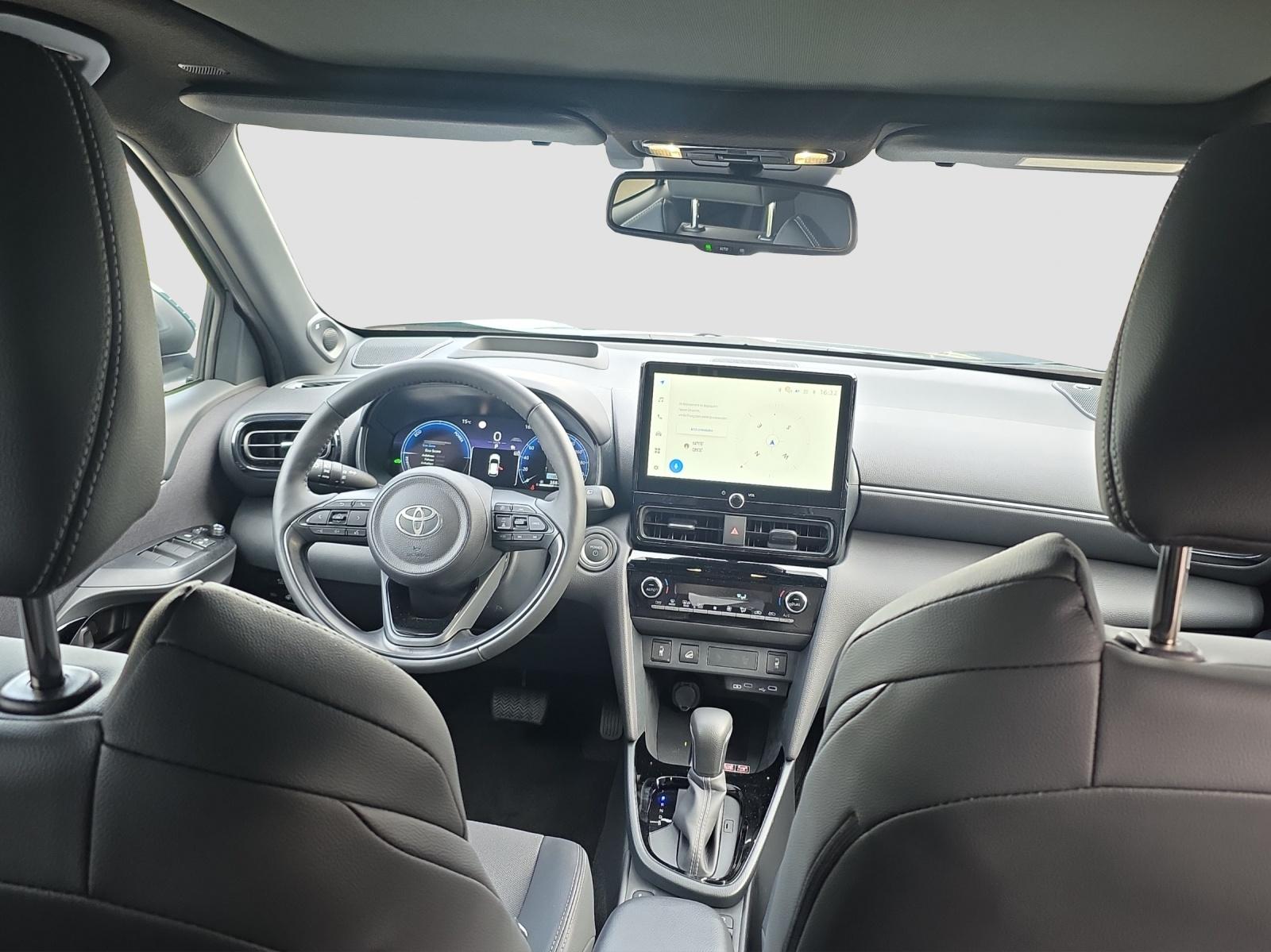 TOYOTA Yaris Cross 1.5 VVT-i HSD Premium AWD-i-image-19