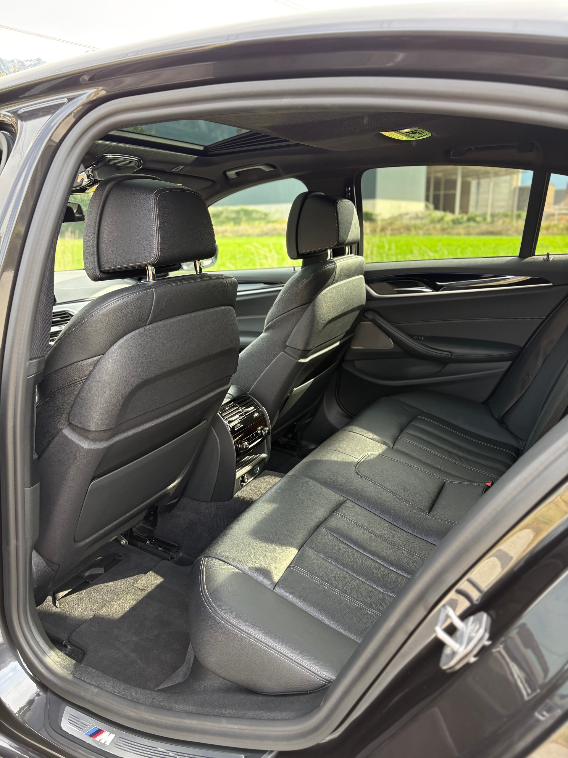 BMW 530d xDrive Steptronic-image-4