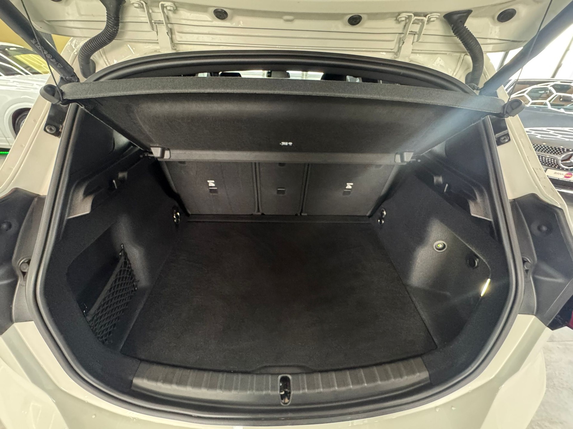 BMW 218d Active Tourer M Sport DKG-image-14