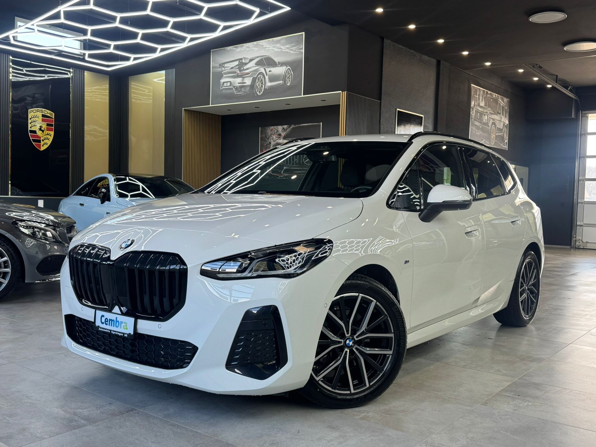 BMW 218d Active Tourer M Sport DKG-image-0