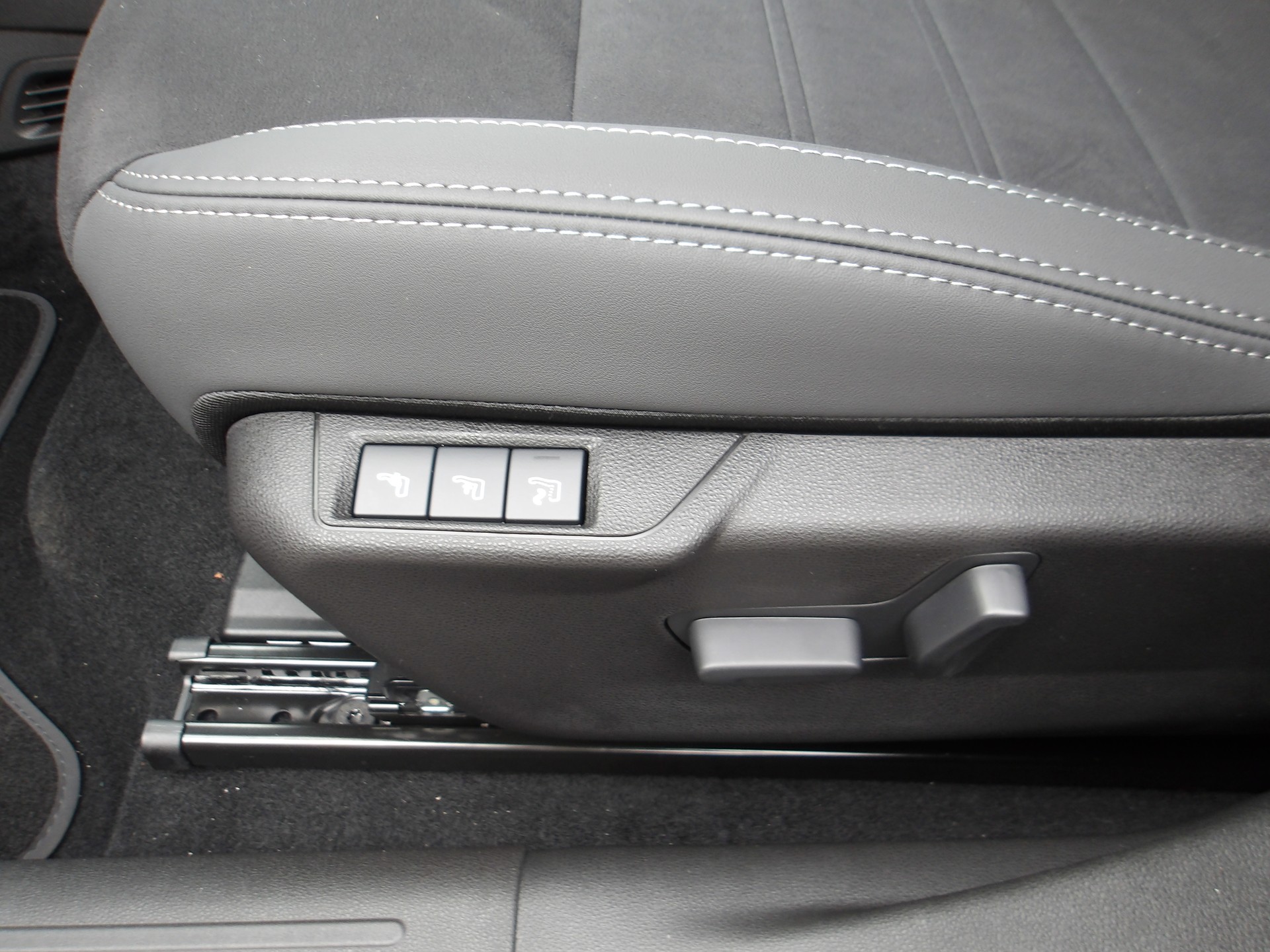 FIAT 600h Mild Hybrid Sport-image-12