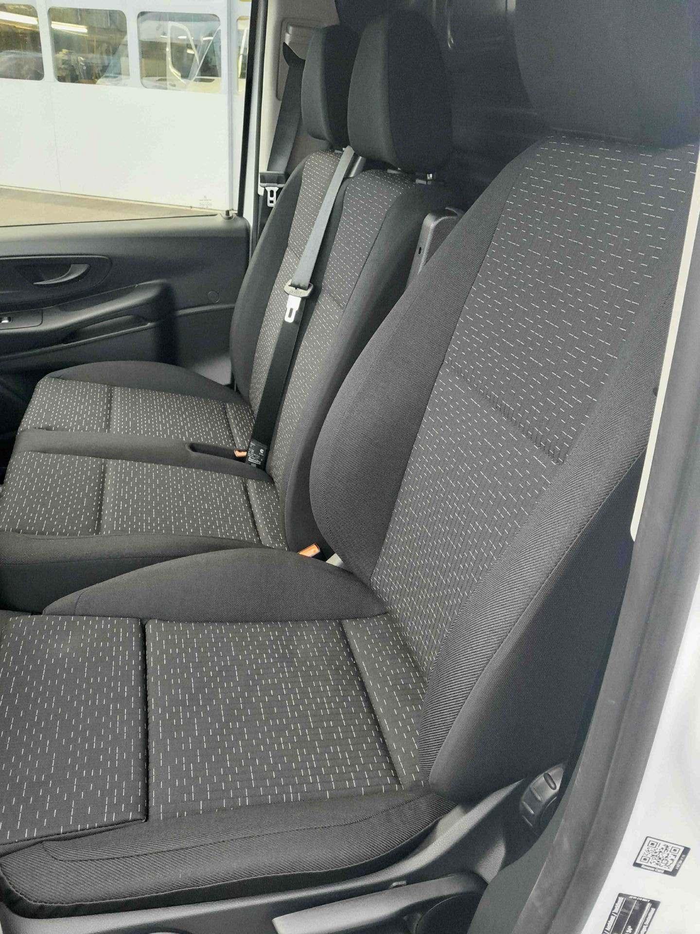 MERCEDES-BENZ Vito 110 Kaw. K 2.0 CDI Pro-image-11