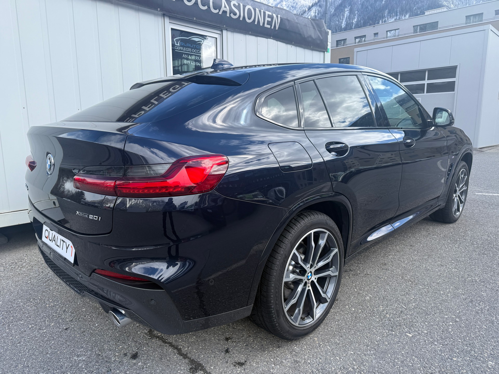 BMW X4 xDrive 20i M Sport Steptronic-image-3