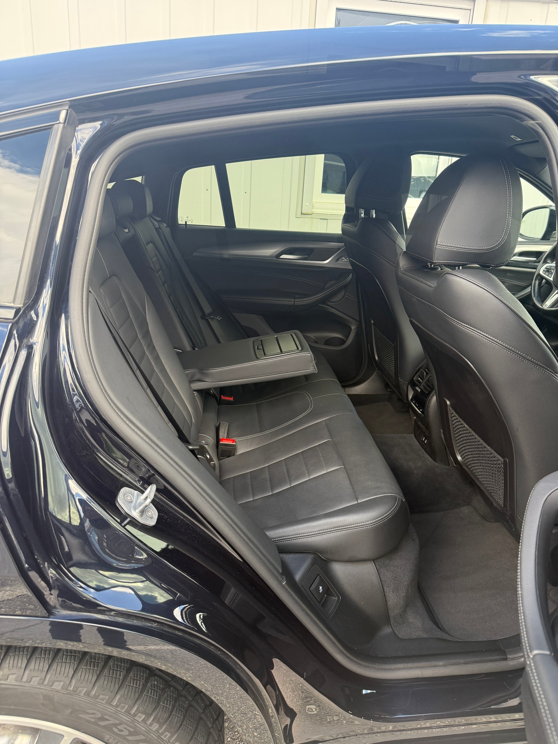 BMW X4 xDrive 20i M Sport Steptronic-image-15