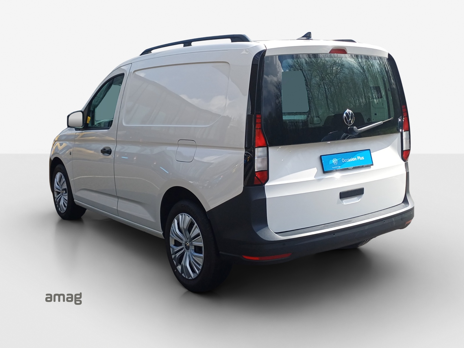 VW Caddy Cargo 2.0TDI 4Motion-image-2