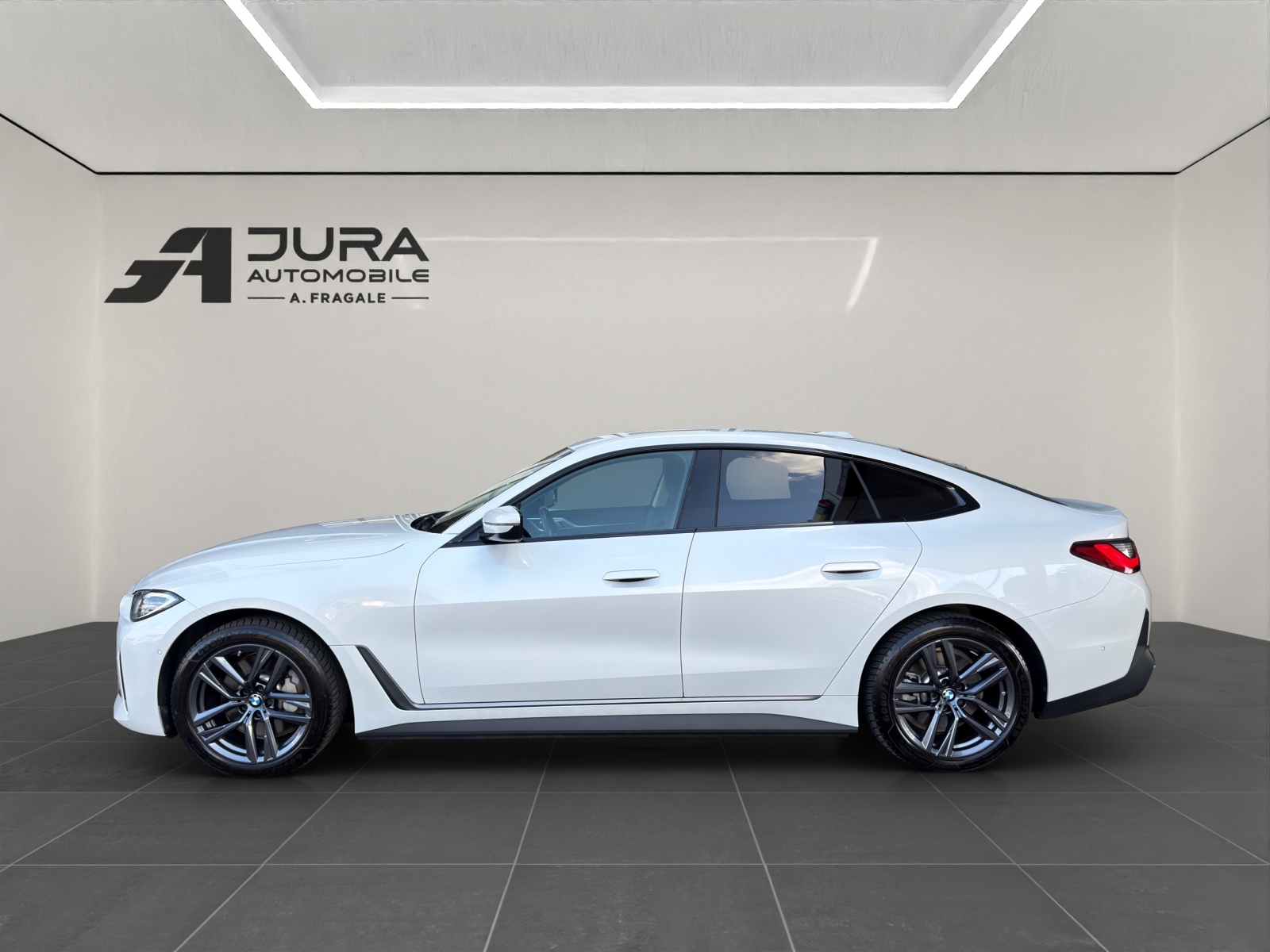 BMW i4 eDrive 35 *Facelift*-image-3
