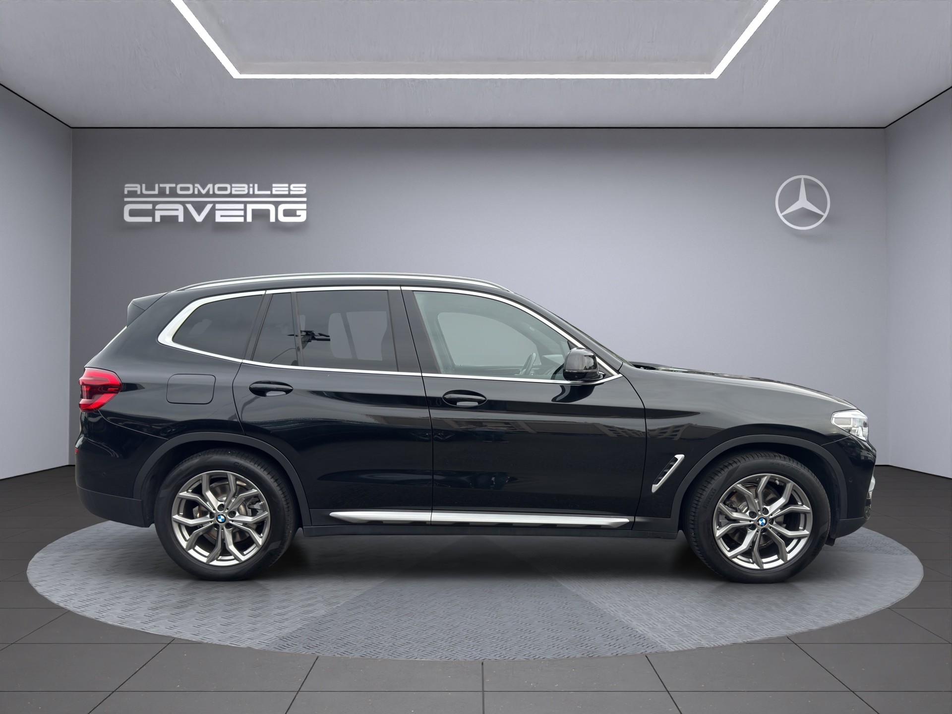 BMW X3 xDrive 20i xLine Steptronic-image-5