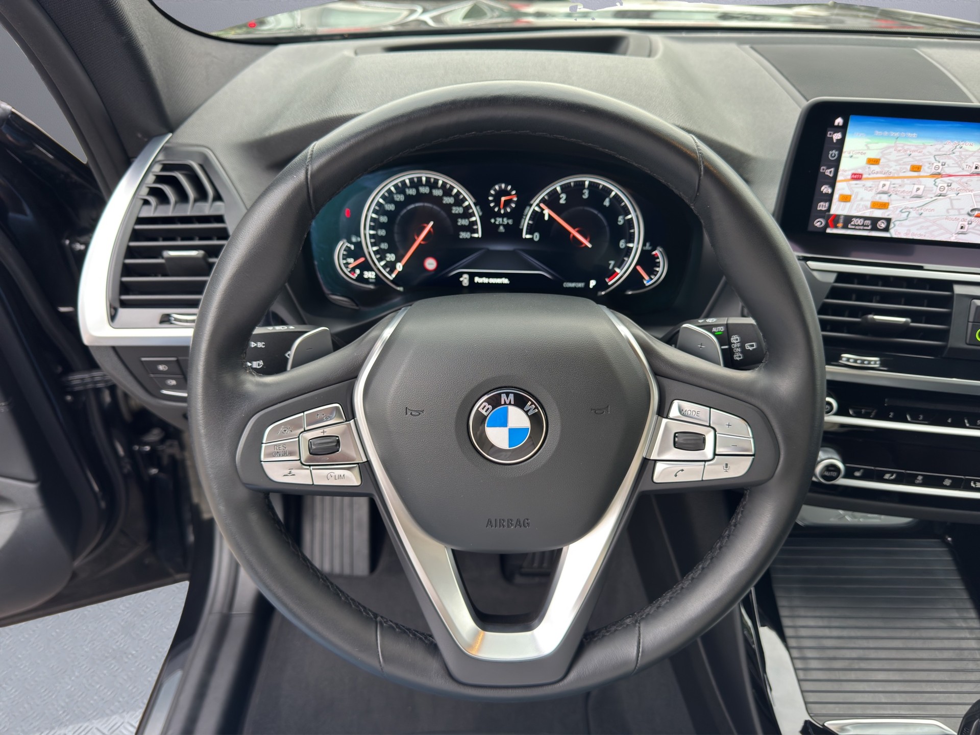 BMW X3 xDrive 20i xLine Steptronic-image-11