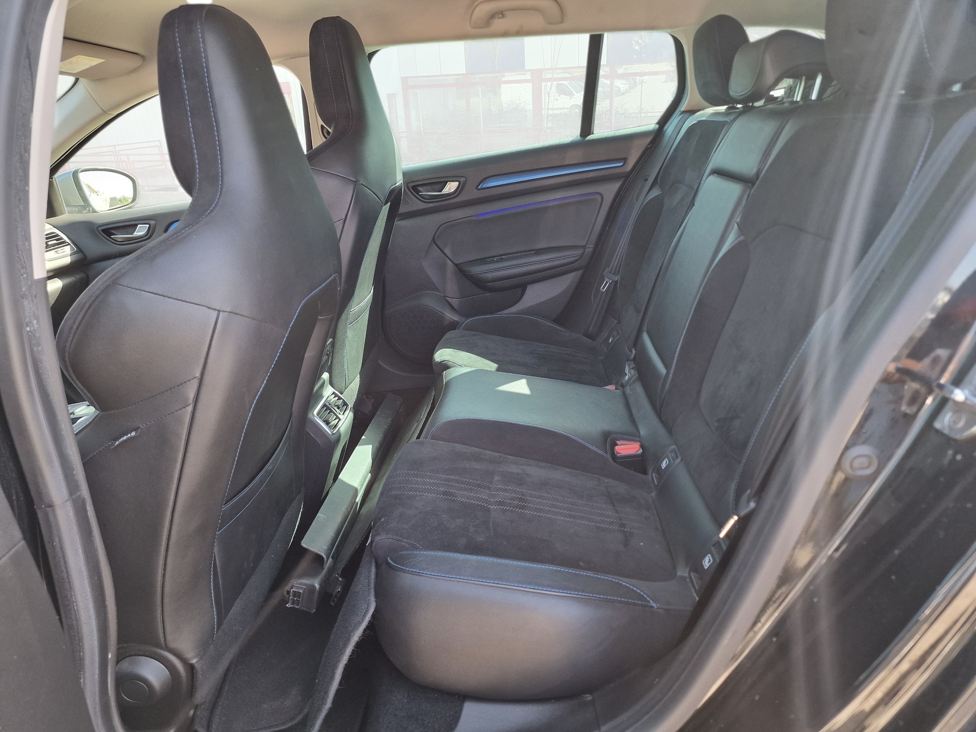 RENAULT Mégane Grandtour 1.6 16V Turbo GT EDC 8xAlu 1.Hand 12Mt Gara-image-11