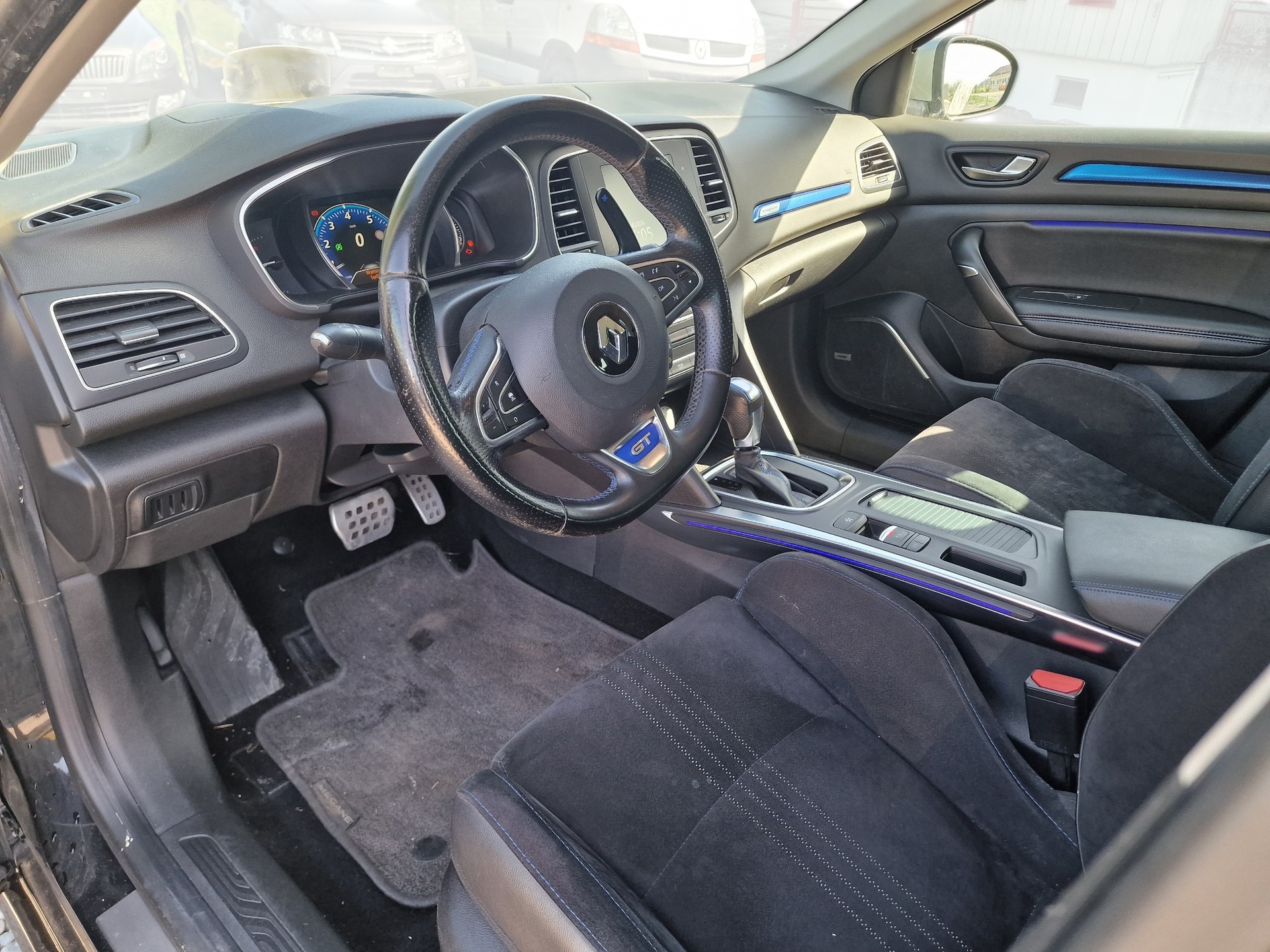RENAULT Mégane Grandtour 1.6 16V Turbo GT EDC 8xAlu 1.Hand 12Mt Gara-image-9