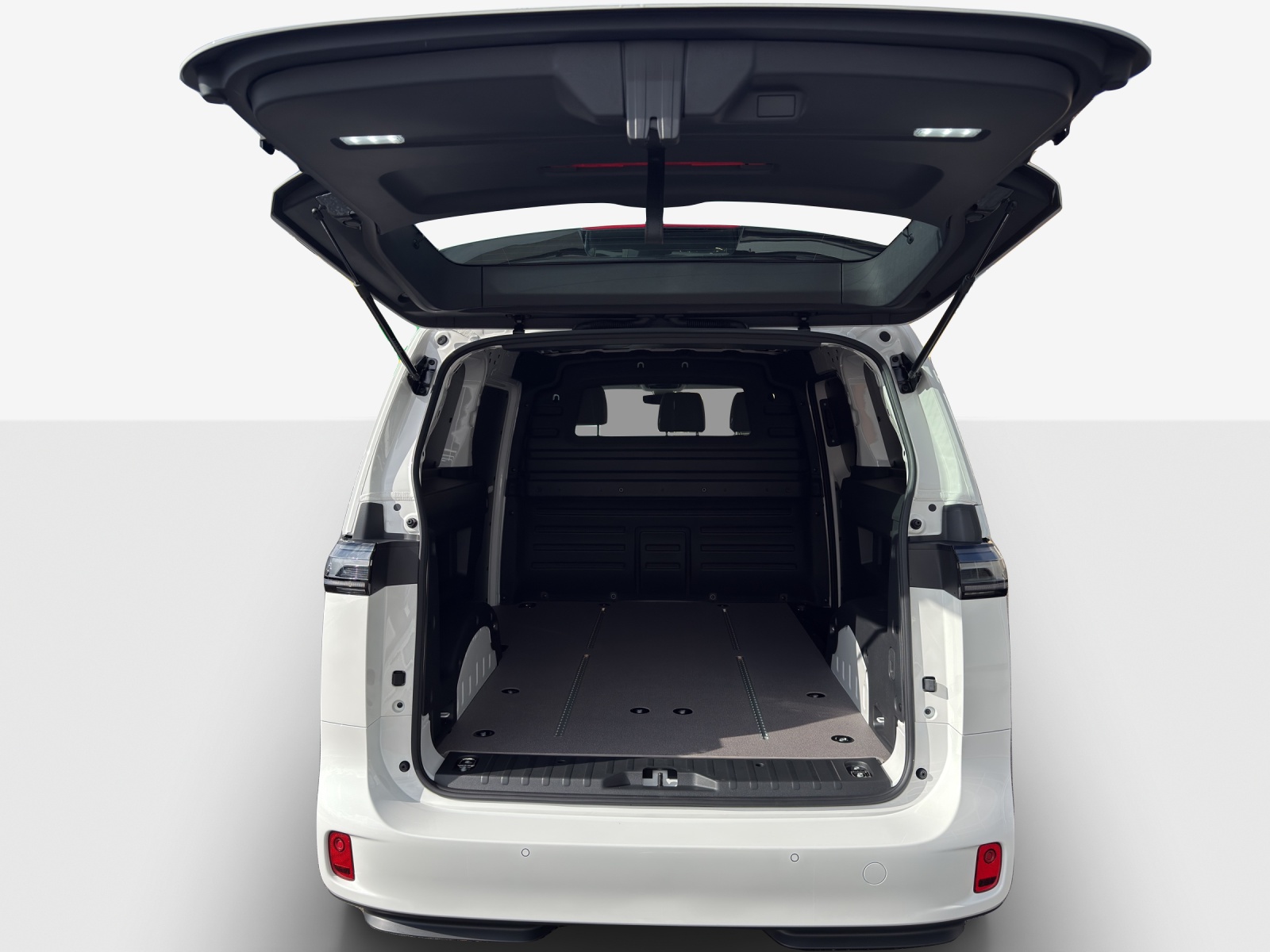 VW ID. Buzz Cargo Pro 4Motion-image-12