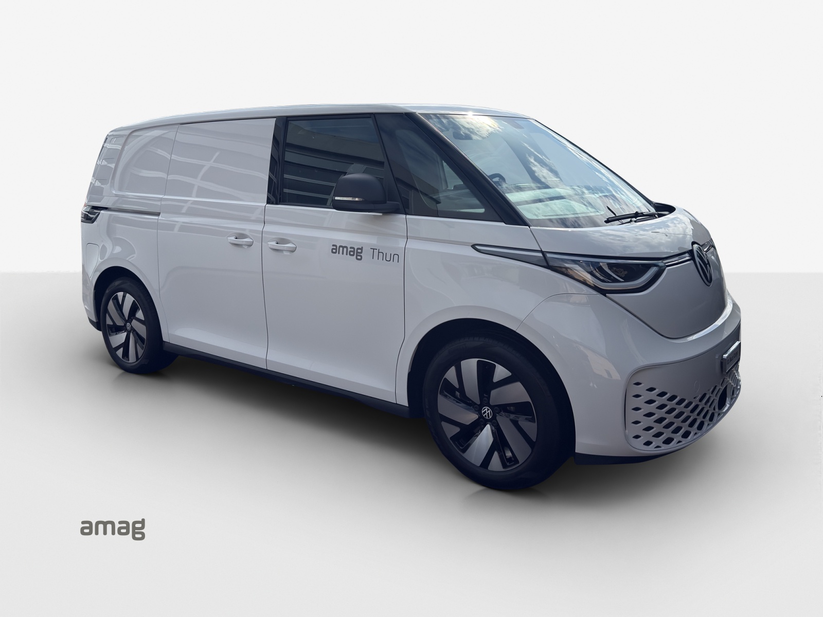 VW ID. Buzz Cargo Pro 4Motion-image-5