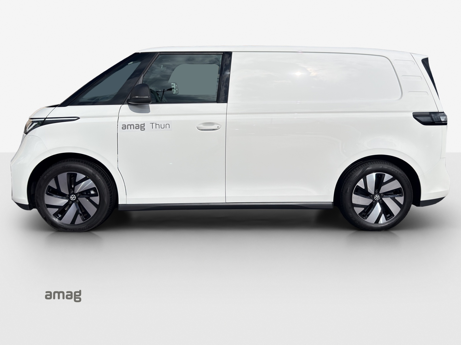 VW ID. Buzz Cargo Pro 4Motion-image-1