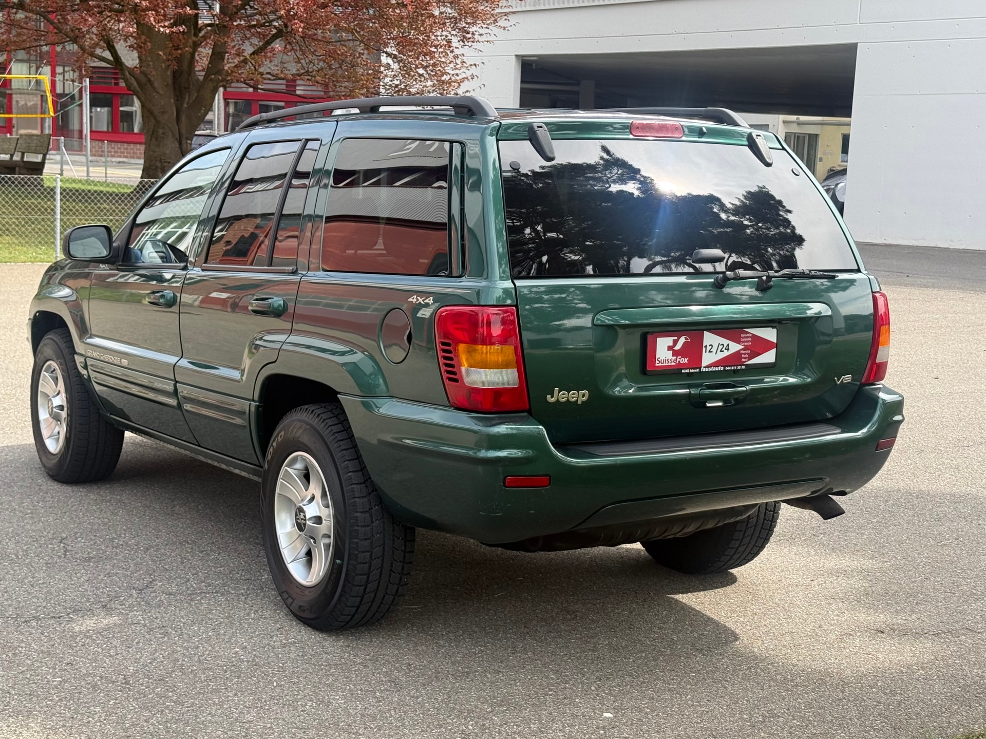 JEEP Grand Cherokee 4.7 Limited Automatic-image-3