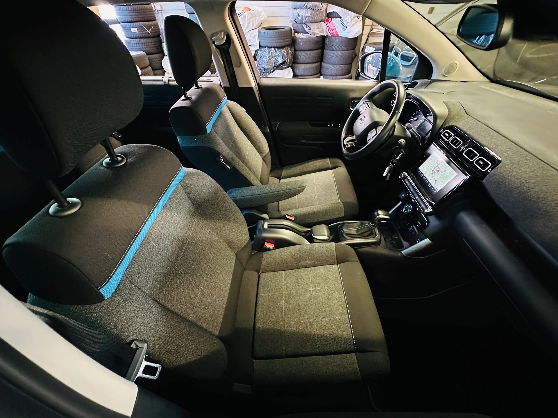 CITROEN C3 Aircross 1.2i PureTech Shine EAT-image-11