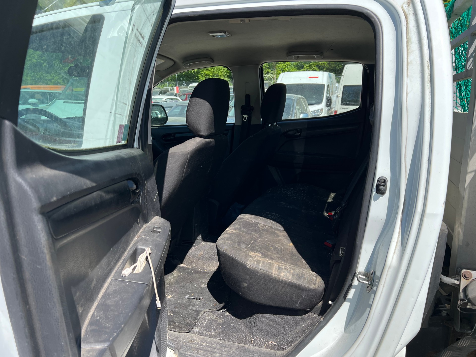 ISUZU NLR 87-image-4