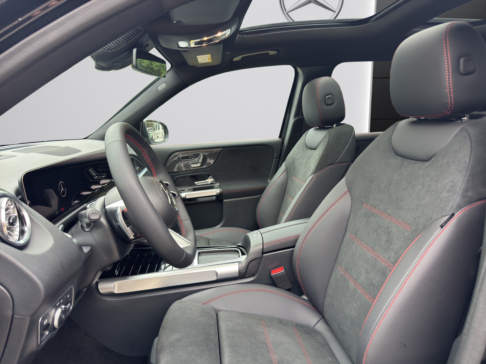 Image MERCEDES-BENZ GLB-250 GLB 250 4Matic 8G-Tronic