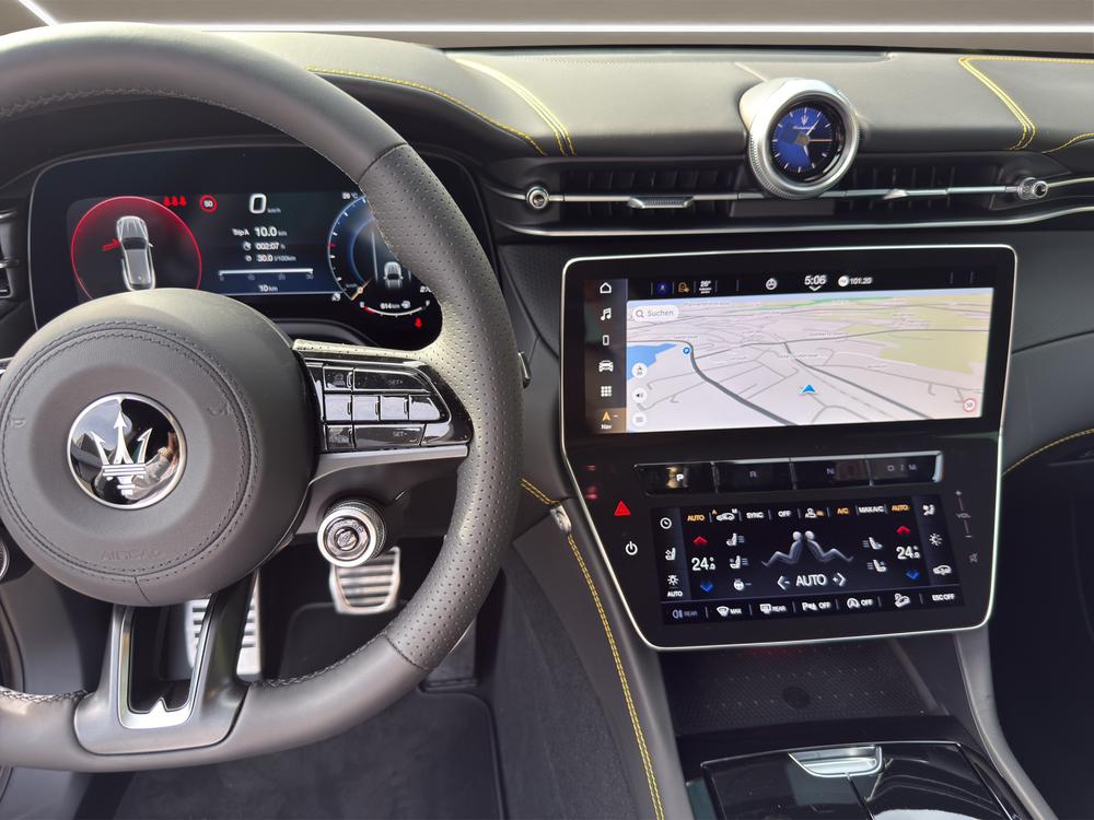 MASERATI Grecale 2.0 Hybrid Modena-image-8