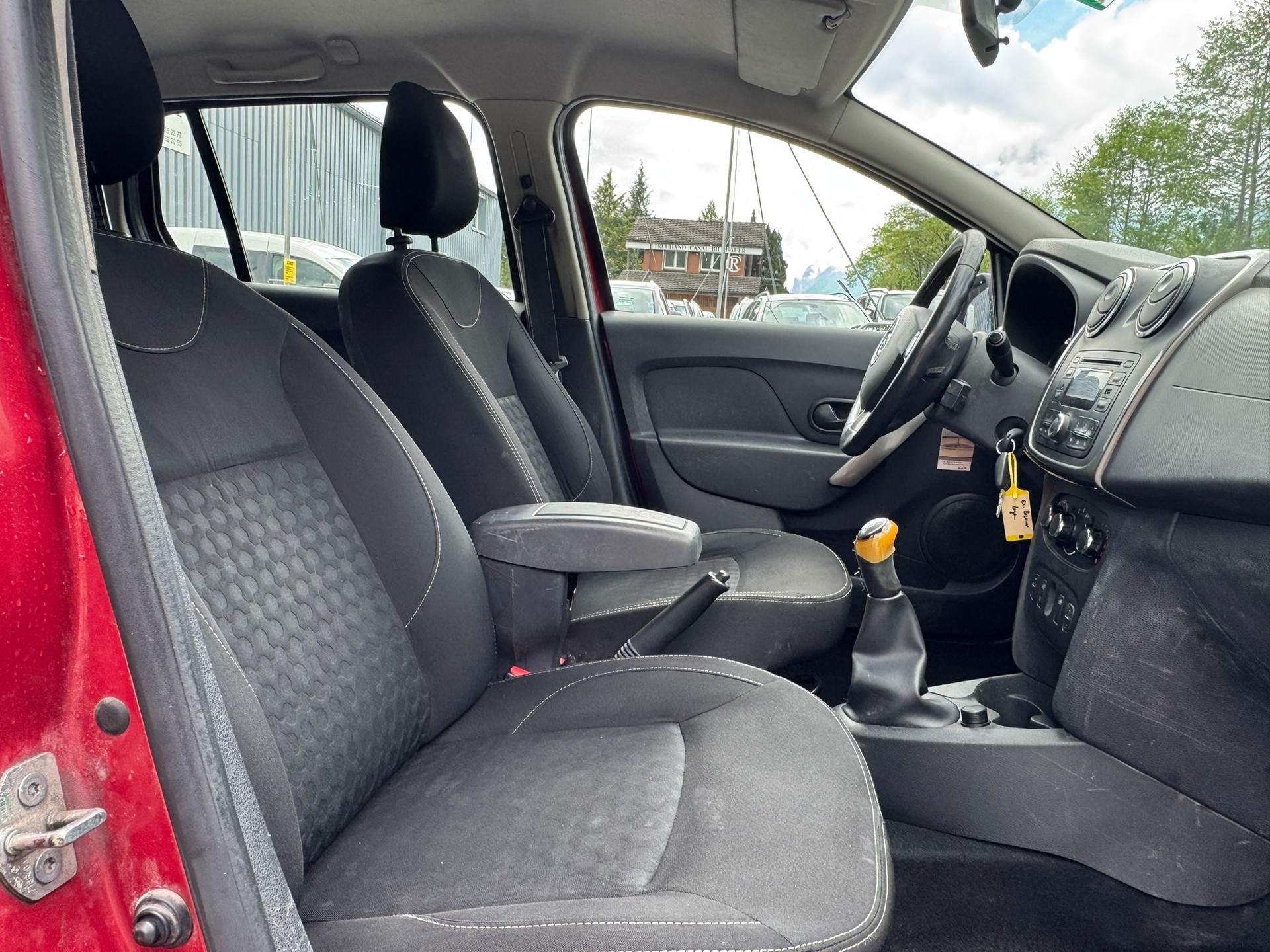 DACIA Logan MCV 1.5 dCi Lauréate-image-10