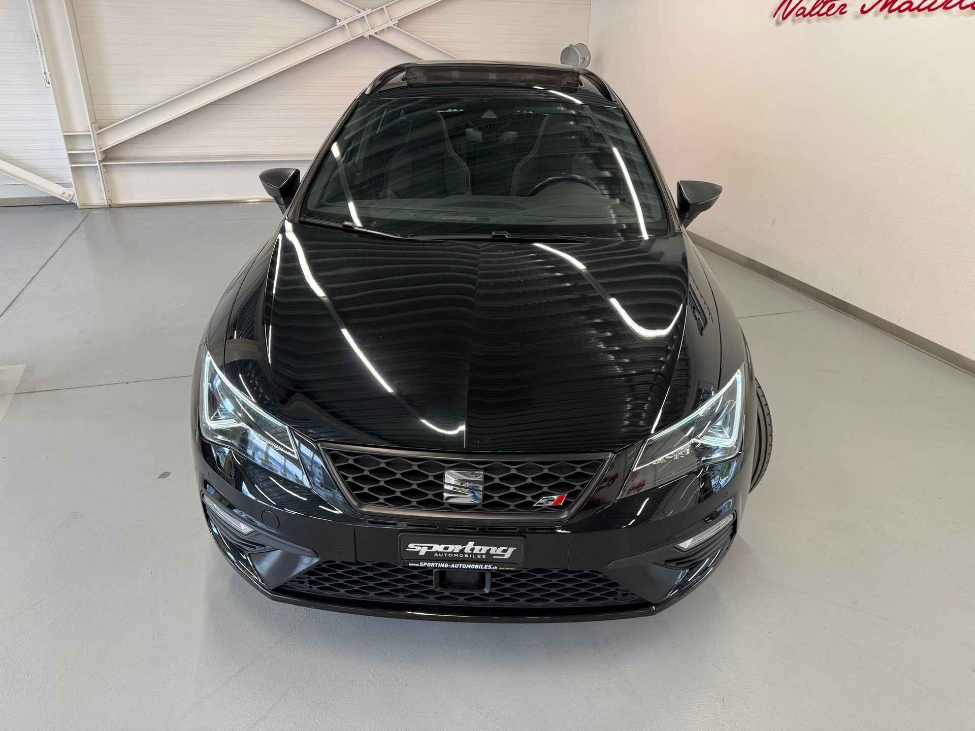 SEAT Leon ST 2.0 TSI Cupra 300 4 Drive DSG-image-4