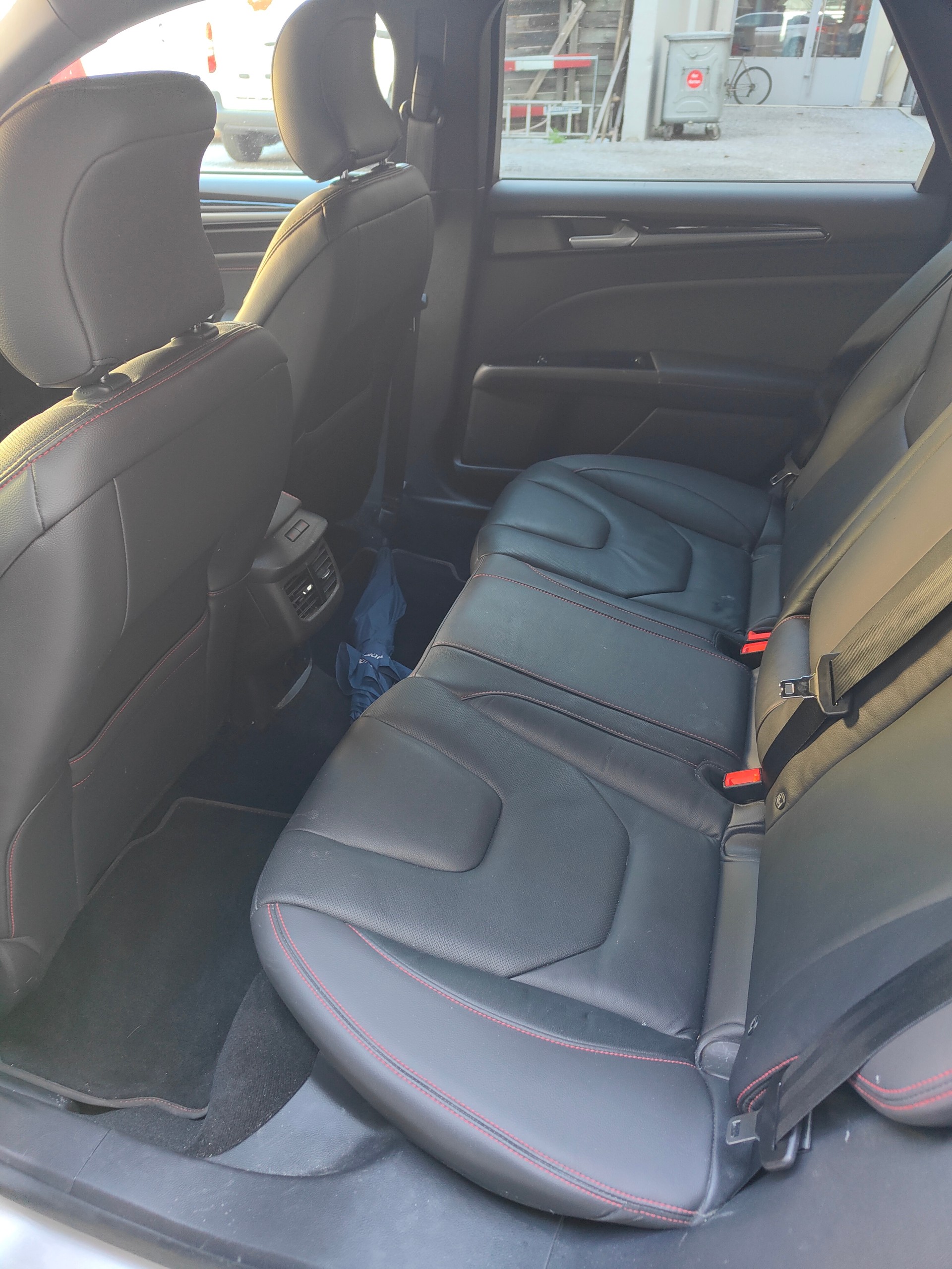 FORD 2.0 HEV 187 ST-Line-image-4
