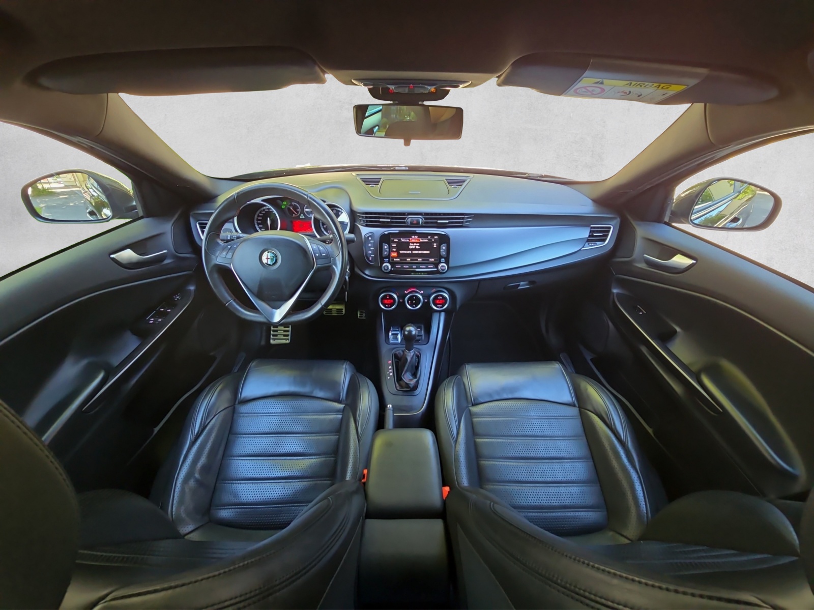 ALFA ROMEO Giulietta 1750 TBi Quadrifoglio Verde TCT-image-8