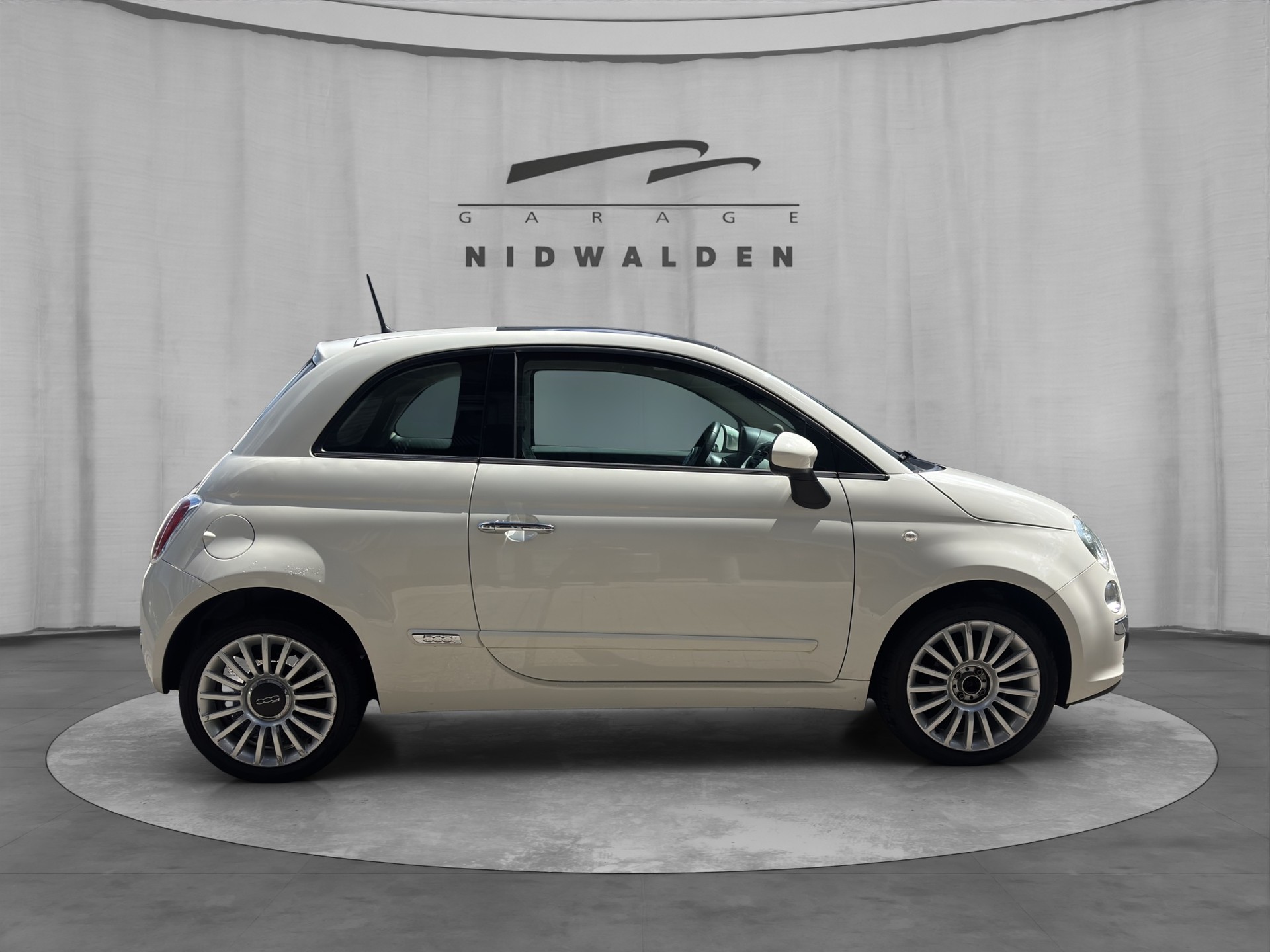 FIAT 500 1.2 Lounge-image-6