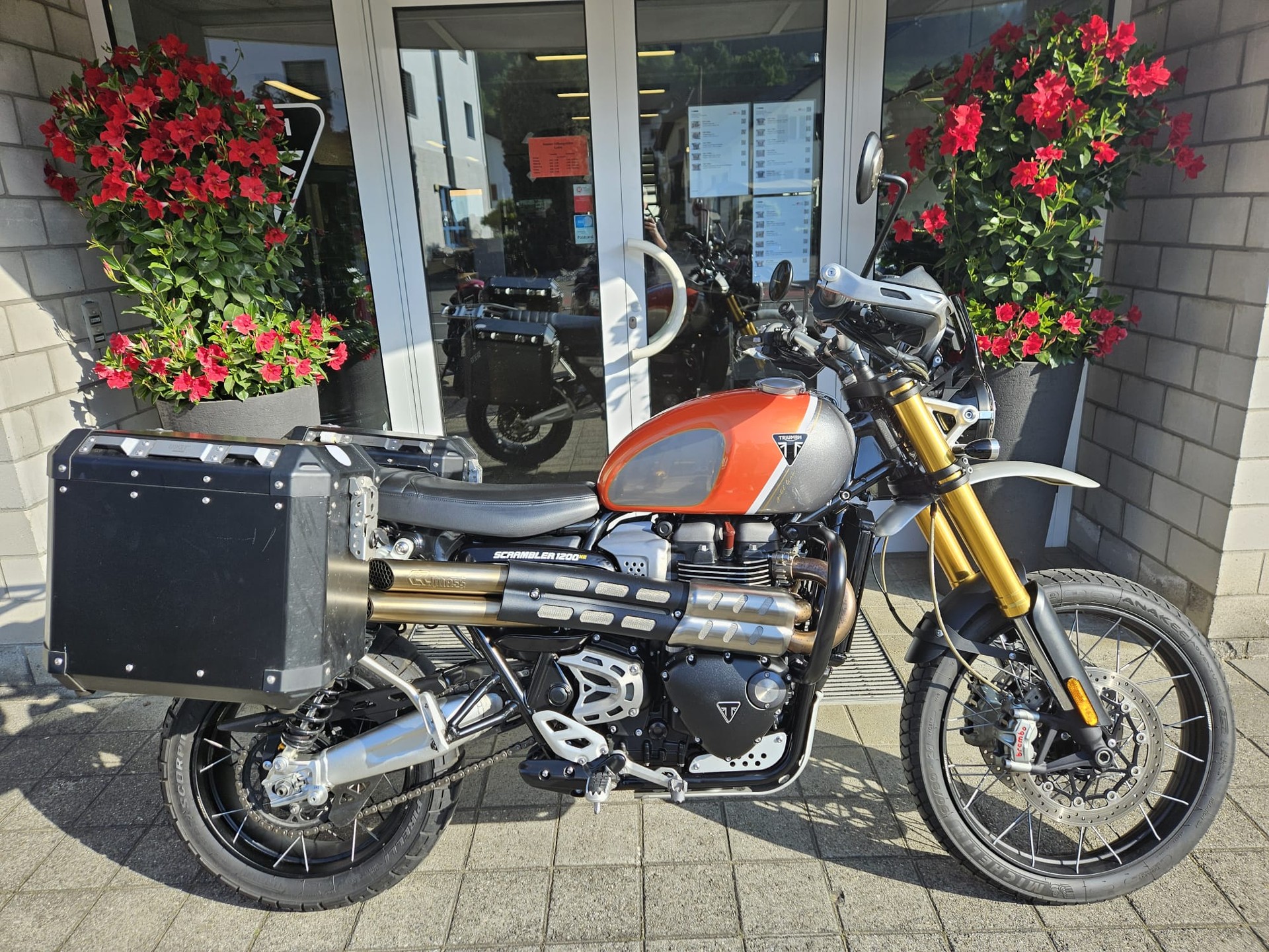 TRIUMPH Scrambler 1200 XE-image-4
